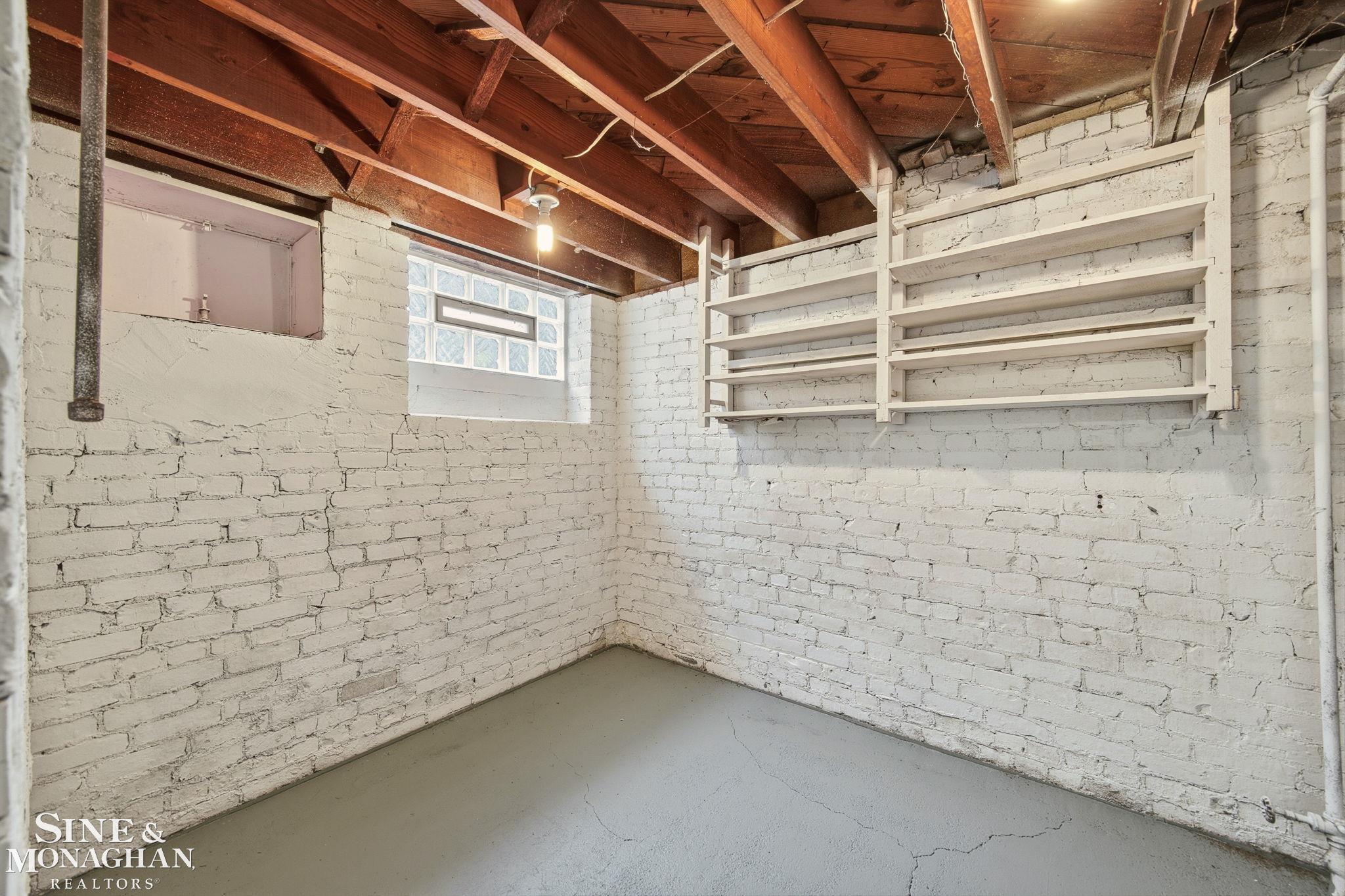 219 Lakewood Street, Detroit, MI, 48215