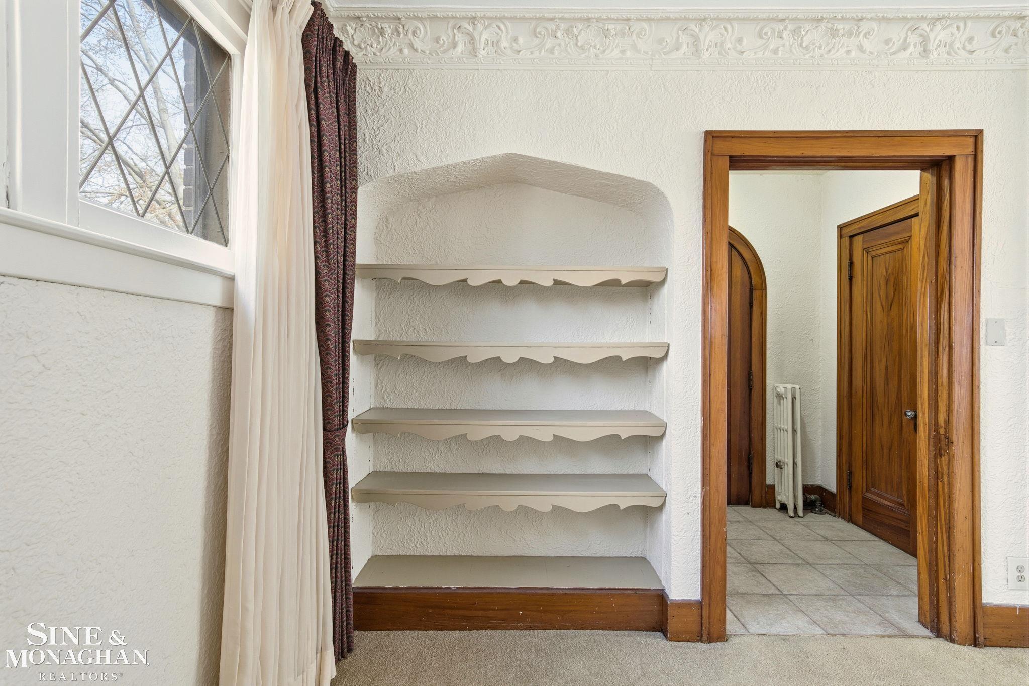 219 Lakewood Street, Detroit, MI, 48215