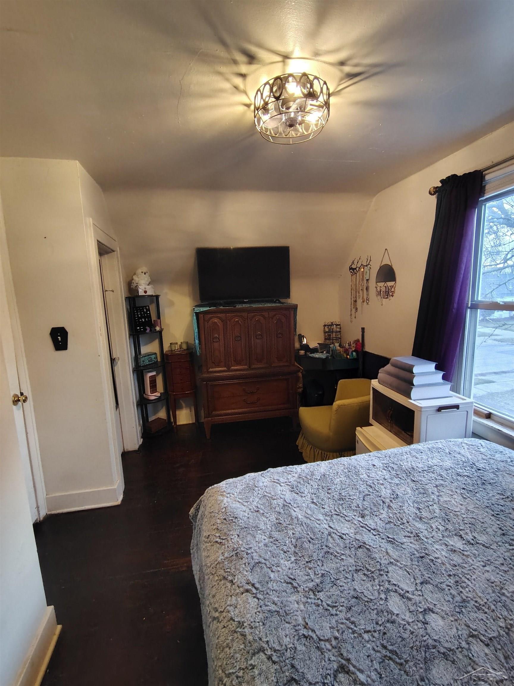 3221 Fulton Street, Saginaw, MI, 48601