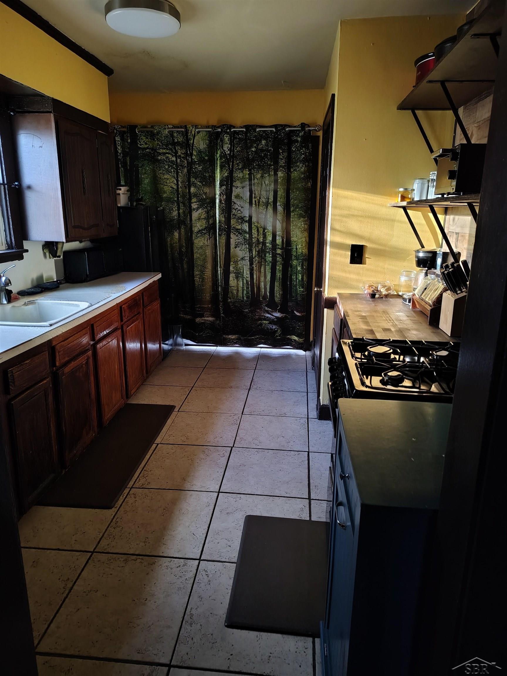 3221 Fulton Street, Saginaw, MI, 48601