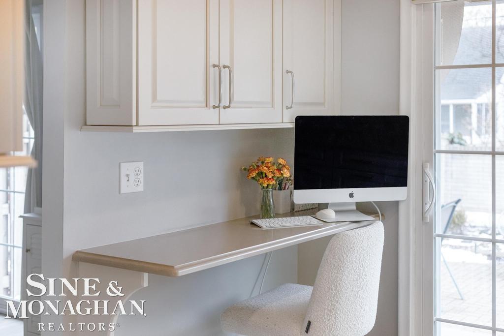 2029 Shorepointe Lane, Grosse Pointe, MI, 48236