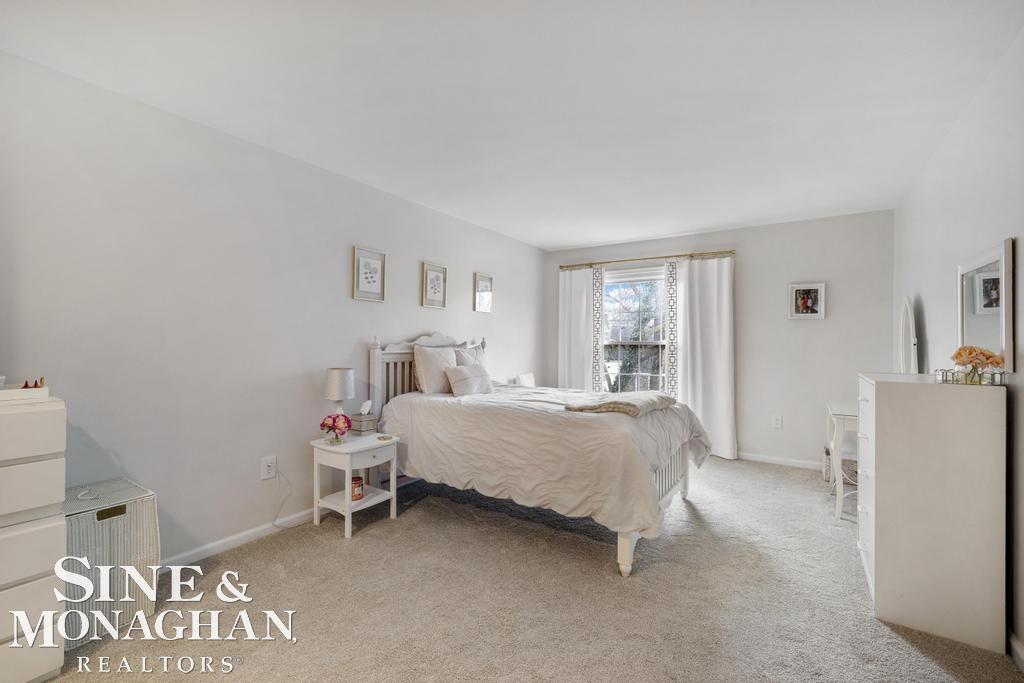 2029 Shorepointe Lane, Grosse Pointe, MI, 48236