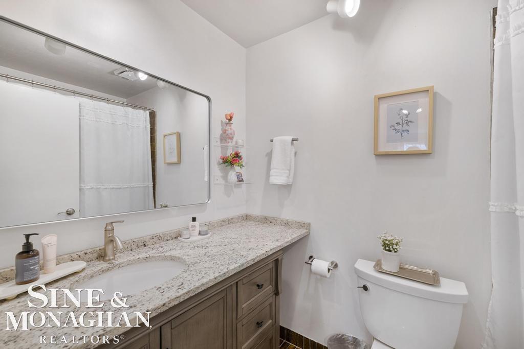 2029 Shorepointe Lane, Grosse Pointe, MI, 48236