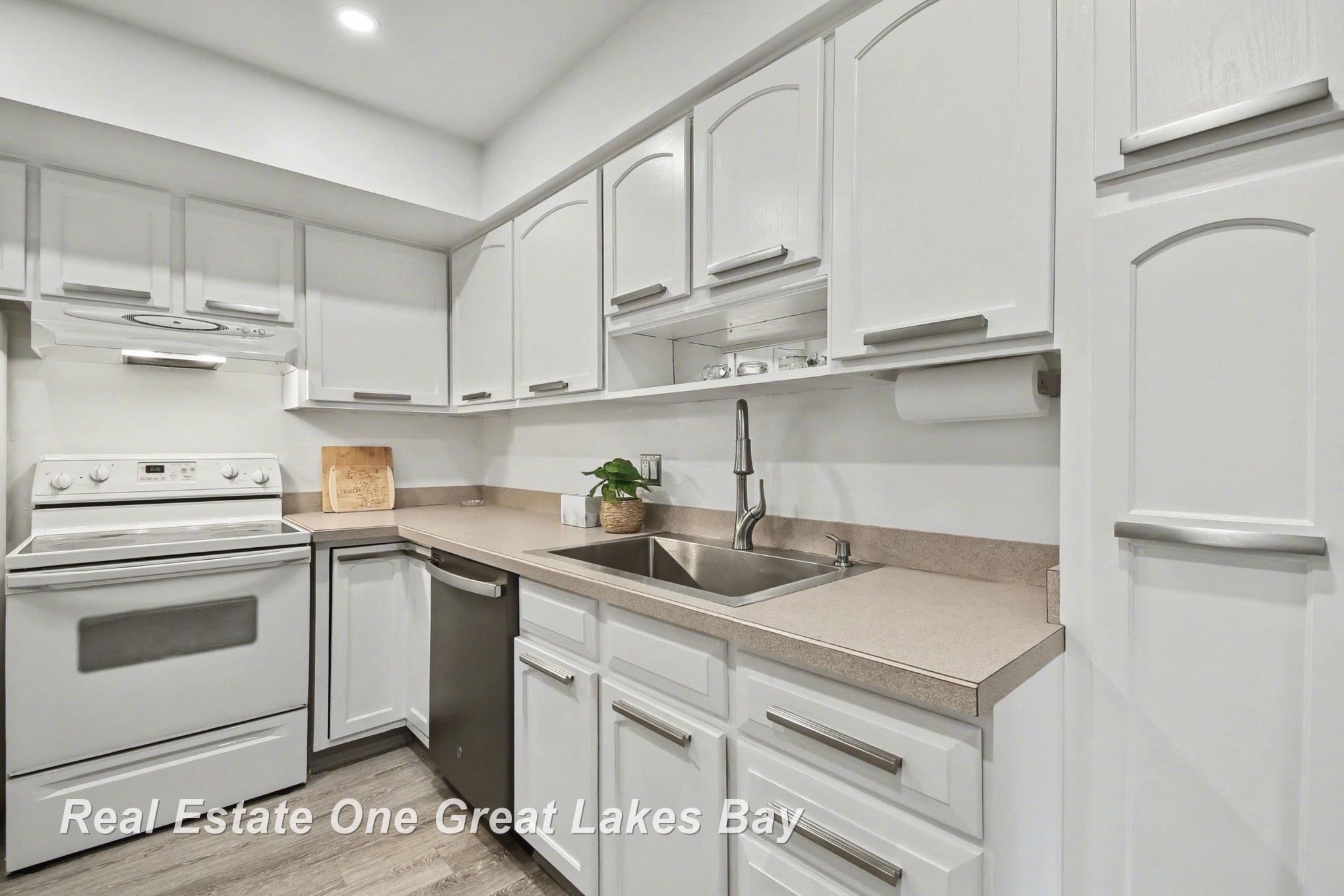 5921 W Michigan Avenue UNIT&nbsp;B2, Saginaw, MI, 48638