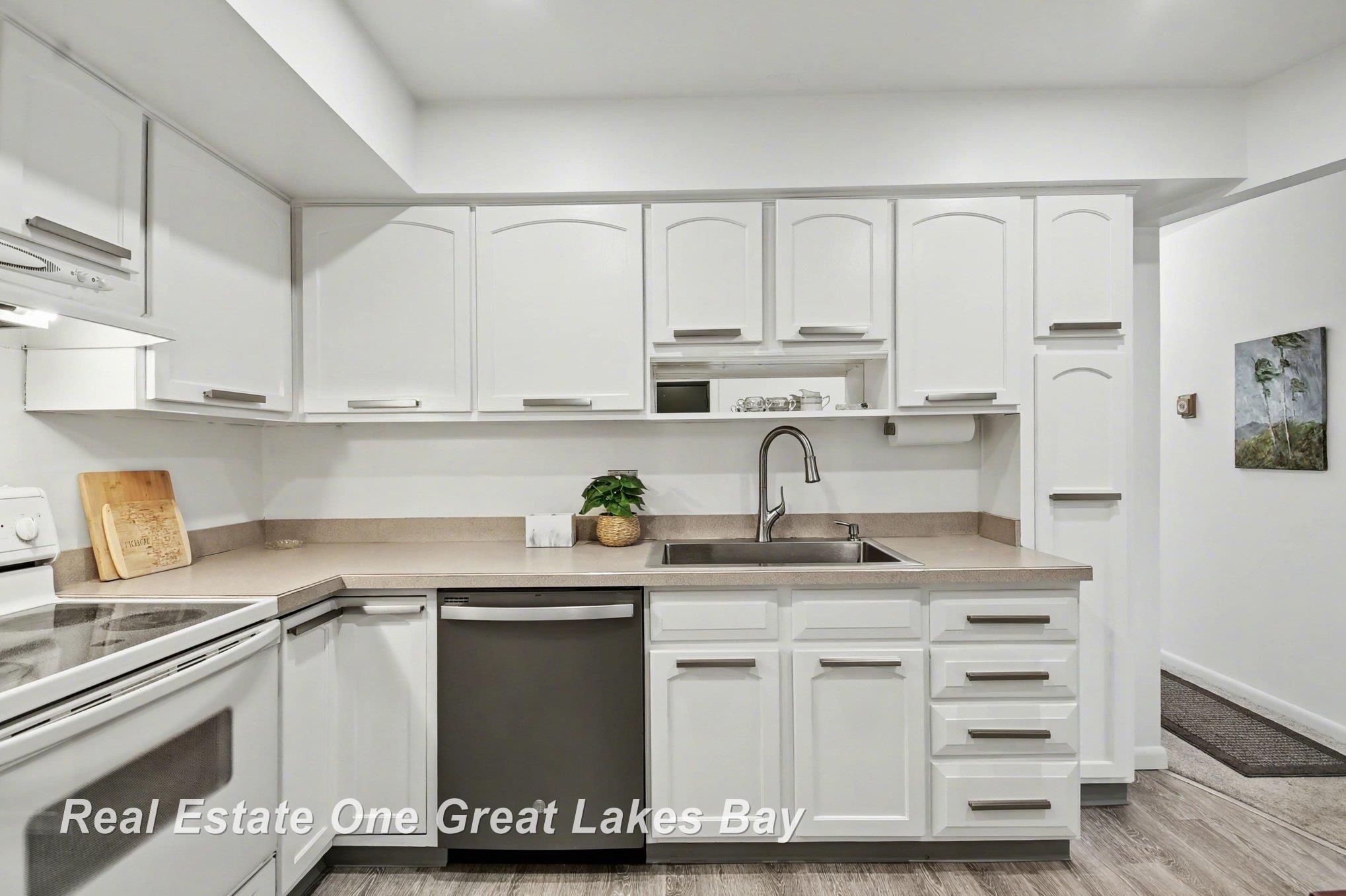 5921 W Michigan Avenue UNIT&nbsp;B2, Saginaw, MI, 48638