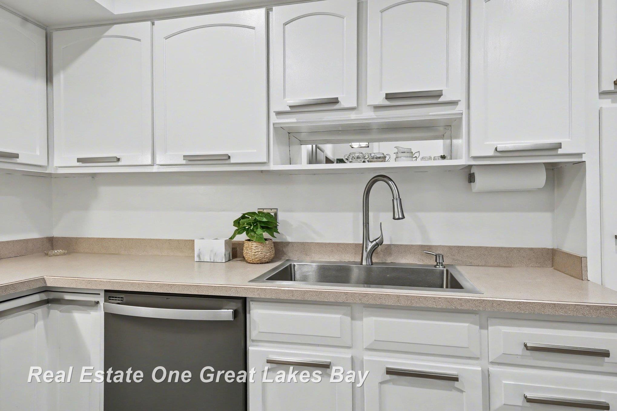 5921 W Michigan Avenue UNIT&nbsp;B2, Saginaw, MI, 48638