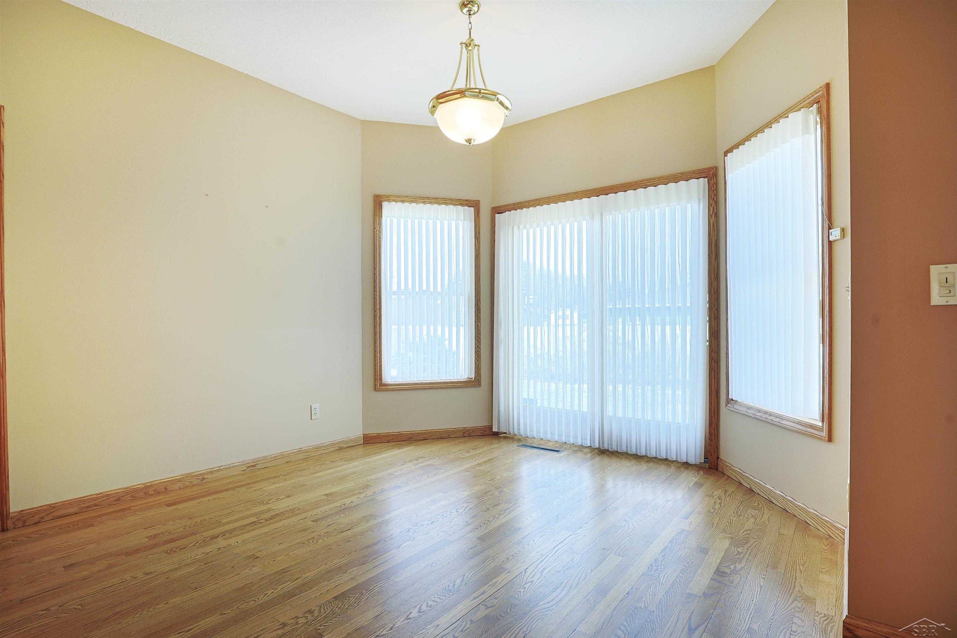 3415 Win Kae Place, Bay City, MI, 48706