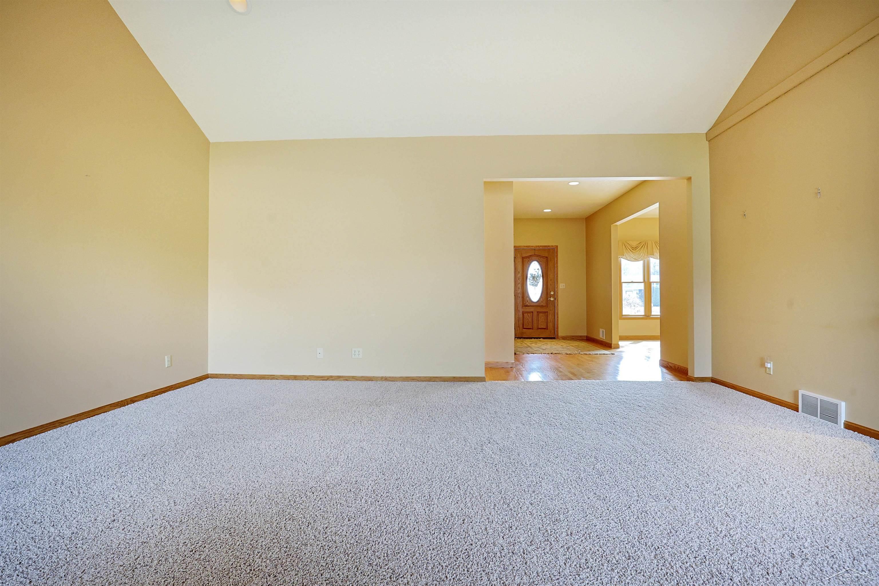 3415 Win Kae Place, Bay City, MI, 48706