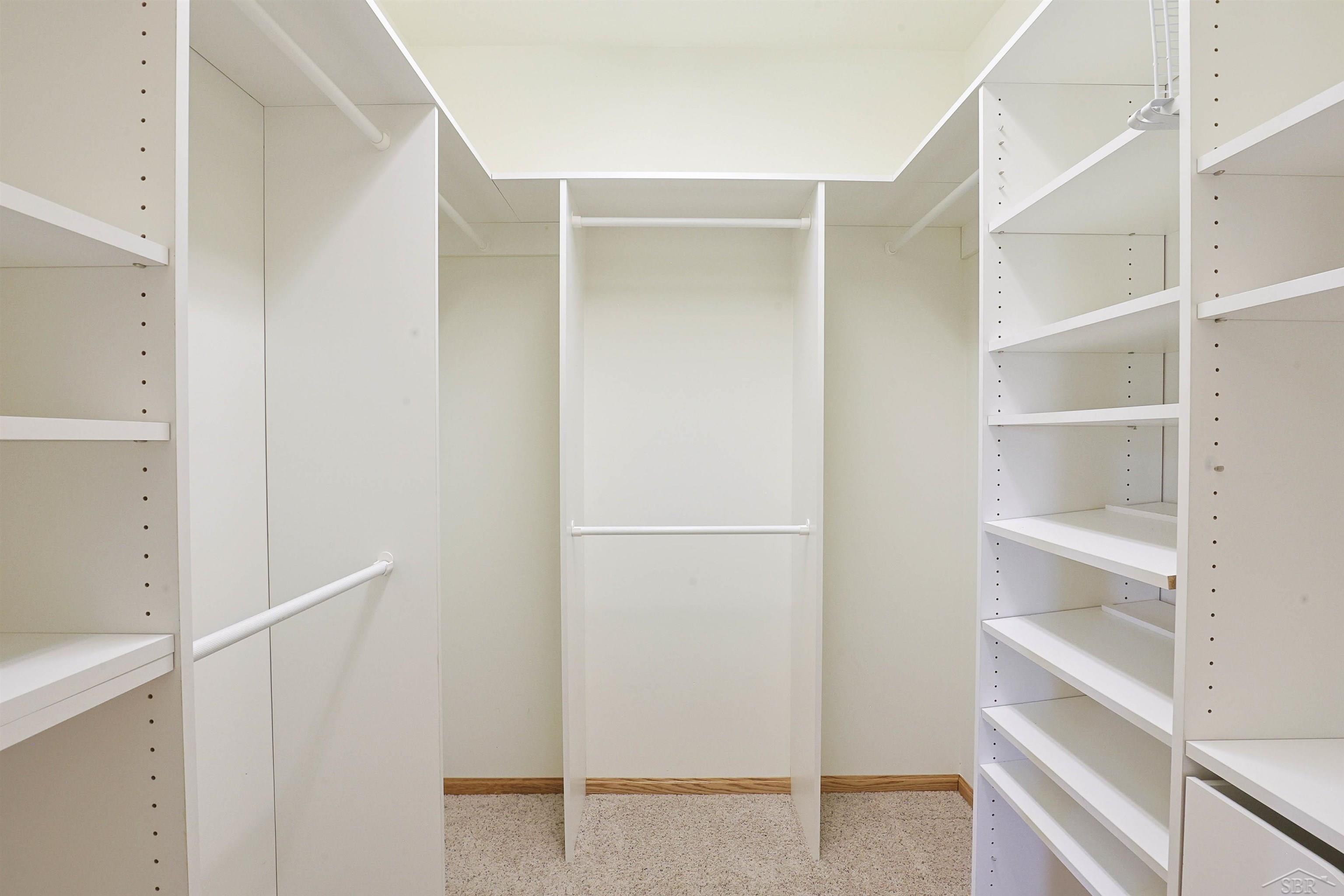 3415 Win Kae Place, Bay City, MI, 48706