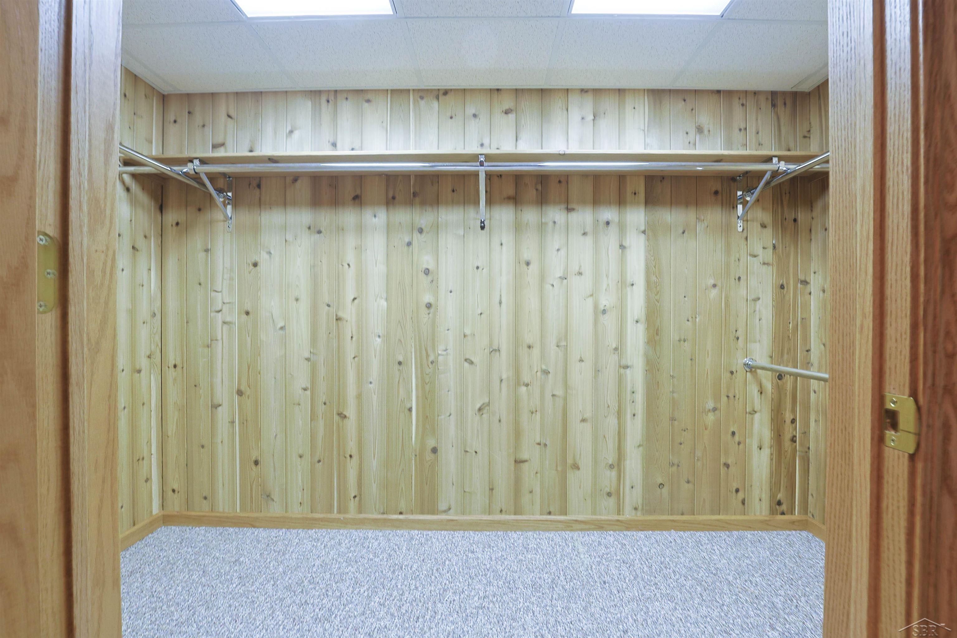 3415 Win Kae Place, Bay City, MI, 48706