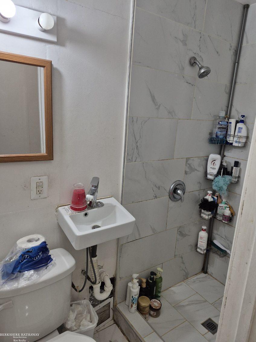 24837 Curie Street, Warren, MI, 48091