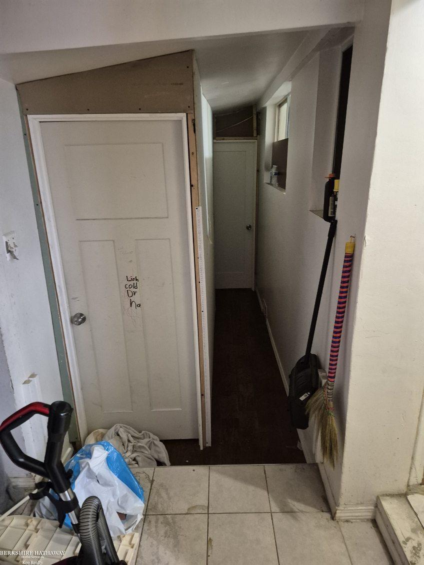 24837 Curie Street, Warren, MI, 48091