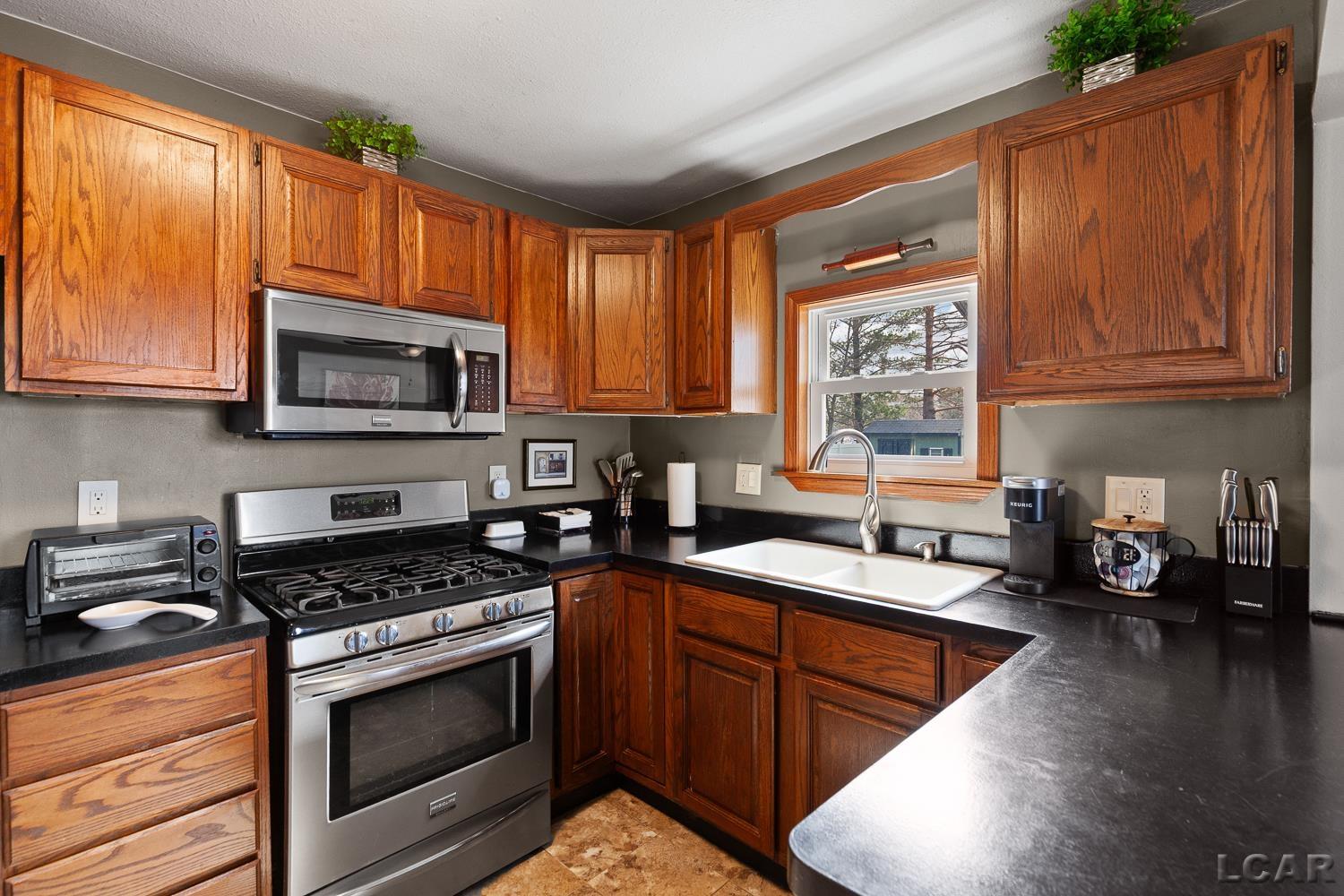 115 Bartlett Street, Clinton, MI, 49236