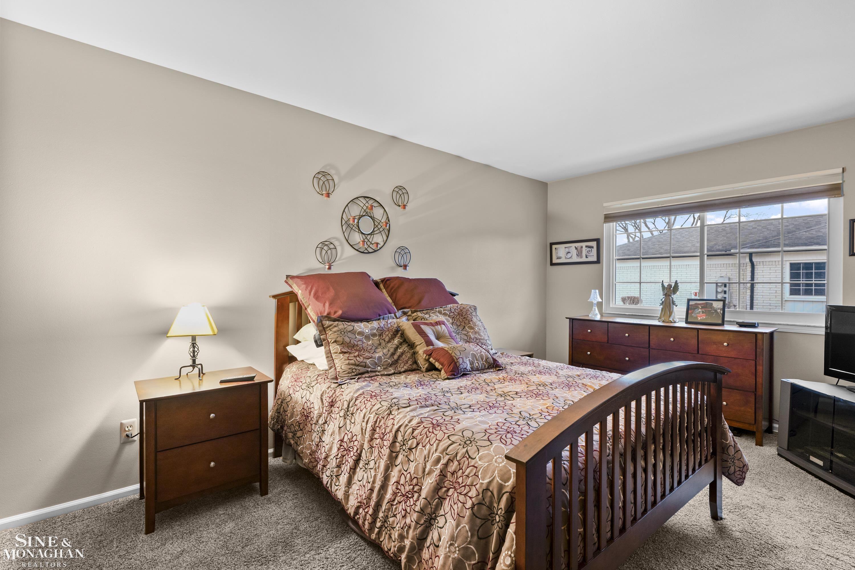 738 Country Club Drive, Saint Clair Shores, MI, 48082