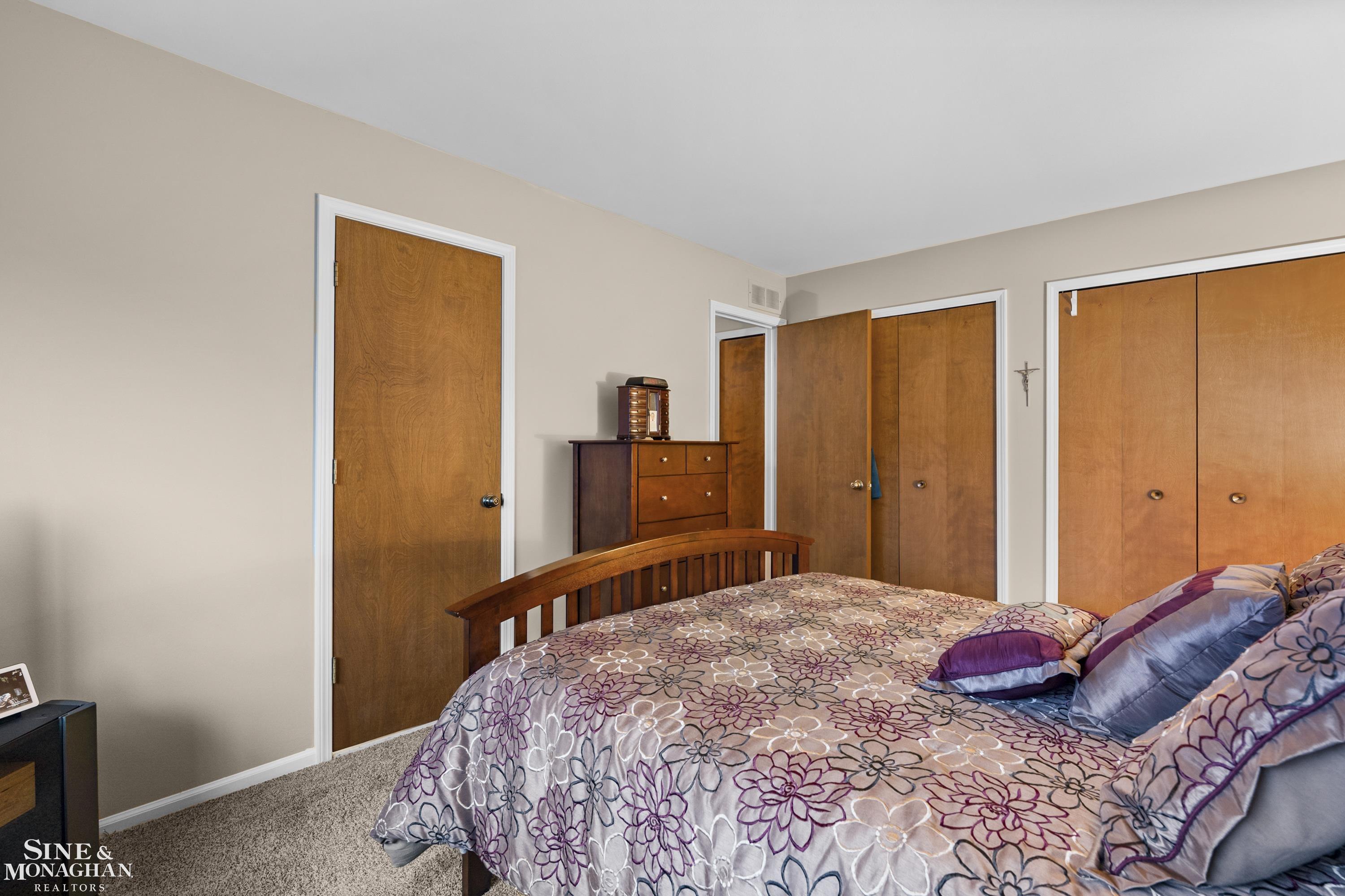 738 Country Club Drive, Saint Clair Shores, MI, 48082