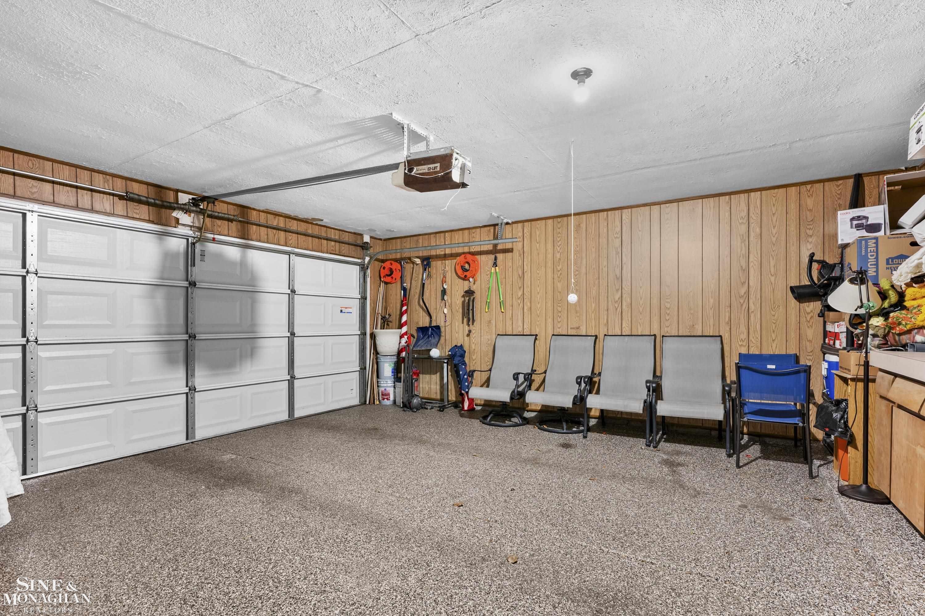 738 Country Club Drive, Saint Clair Shores, MI, 48082