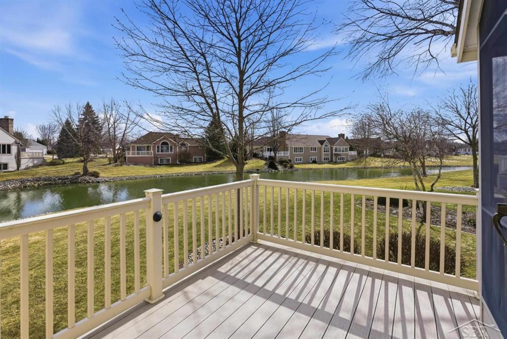 5603 Firethorne Drive, Bay City, MI, 48706