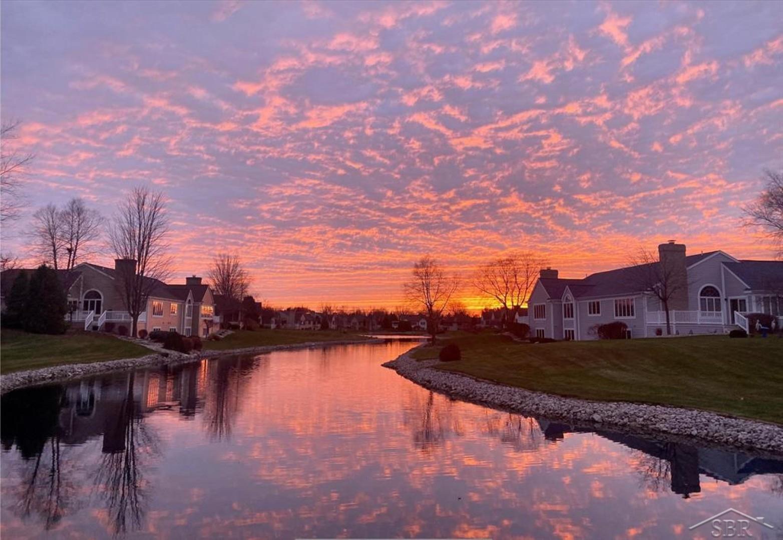 5603 Firethorne Drive, Bay City, MI, 48706