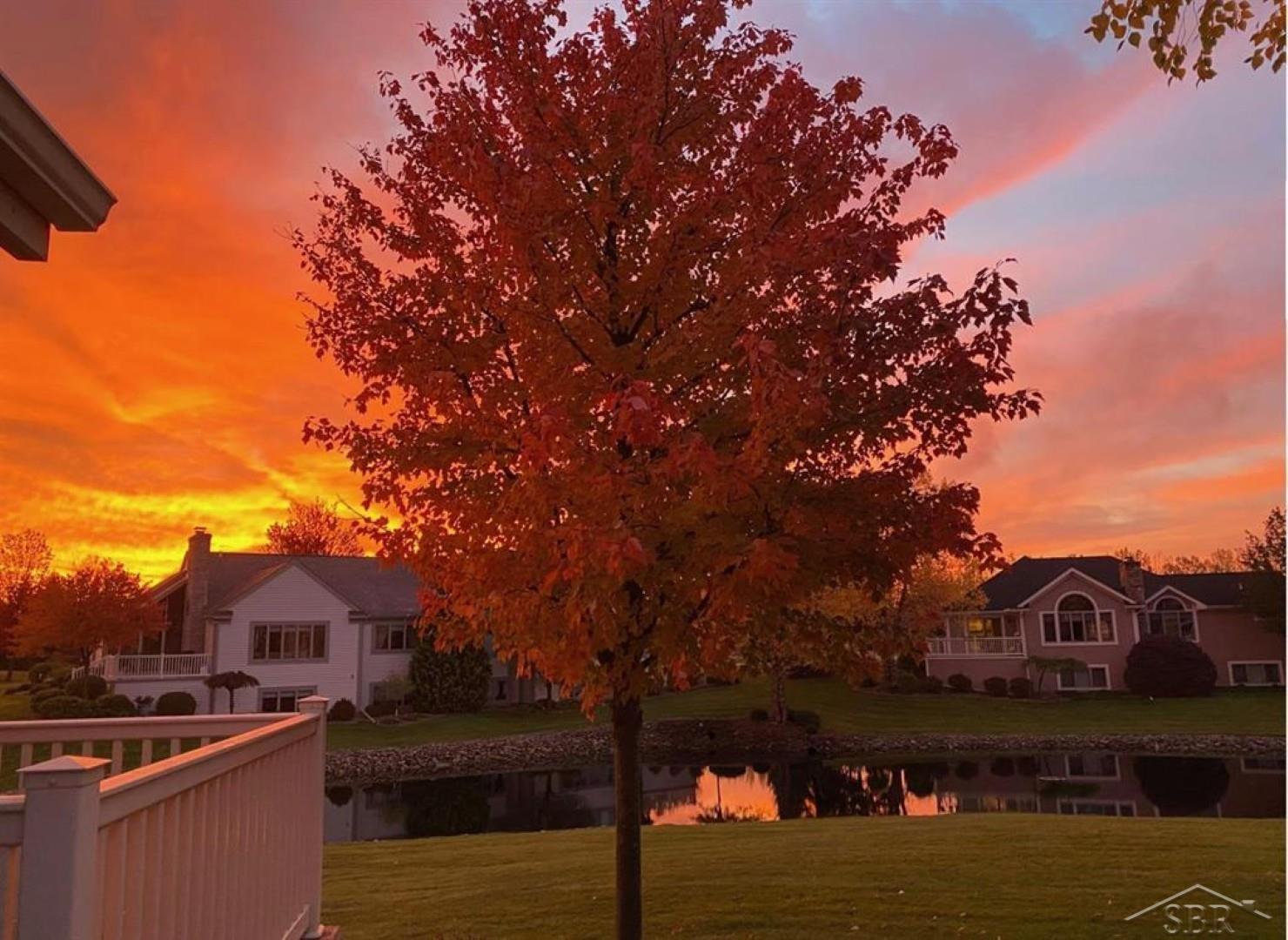 5603 Firethorne Drive, Bay City, MI, 48706