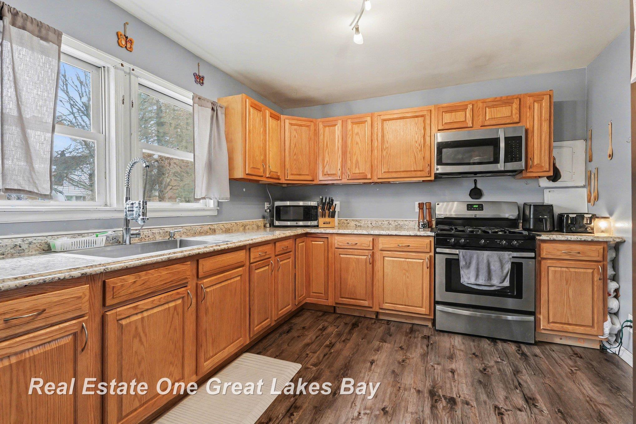 621 W Hosmer Street, Saint Charles, MI, 48655