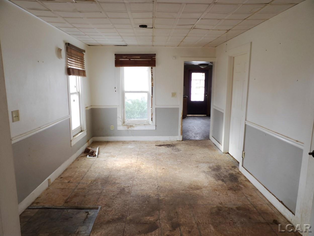 2713 Lilac Road, Hillsdale, MI, 49242