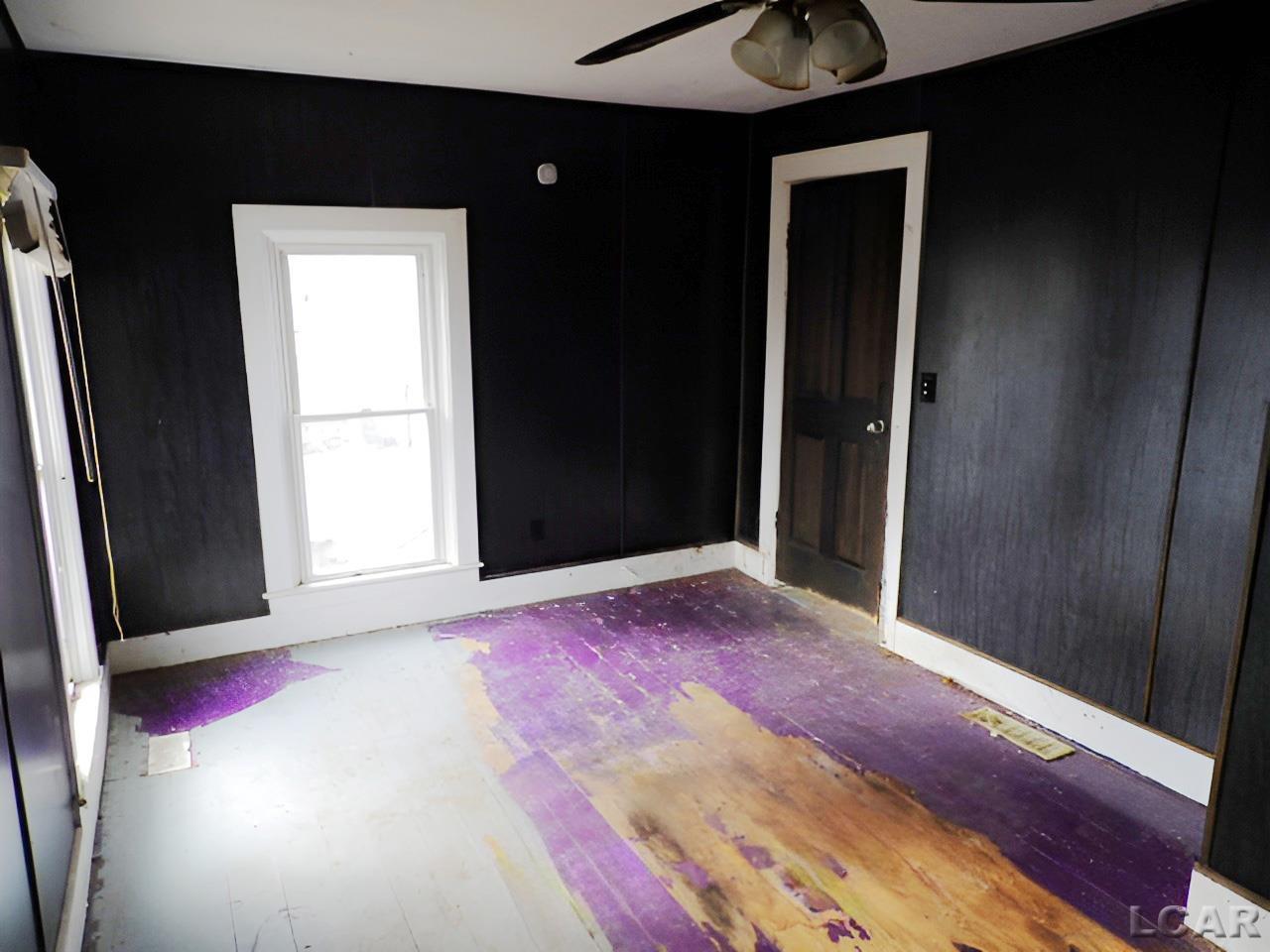 2713 Lilac Road, Hillsdale, MI, 49242