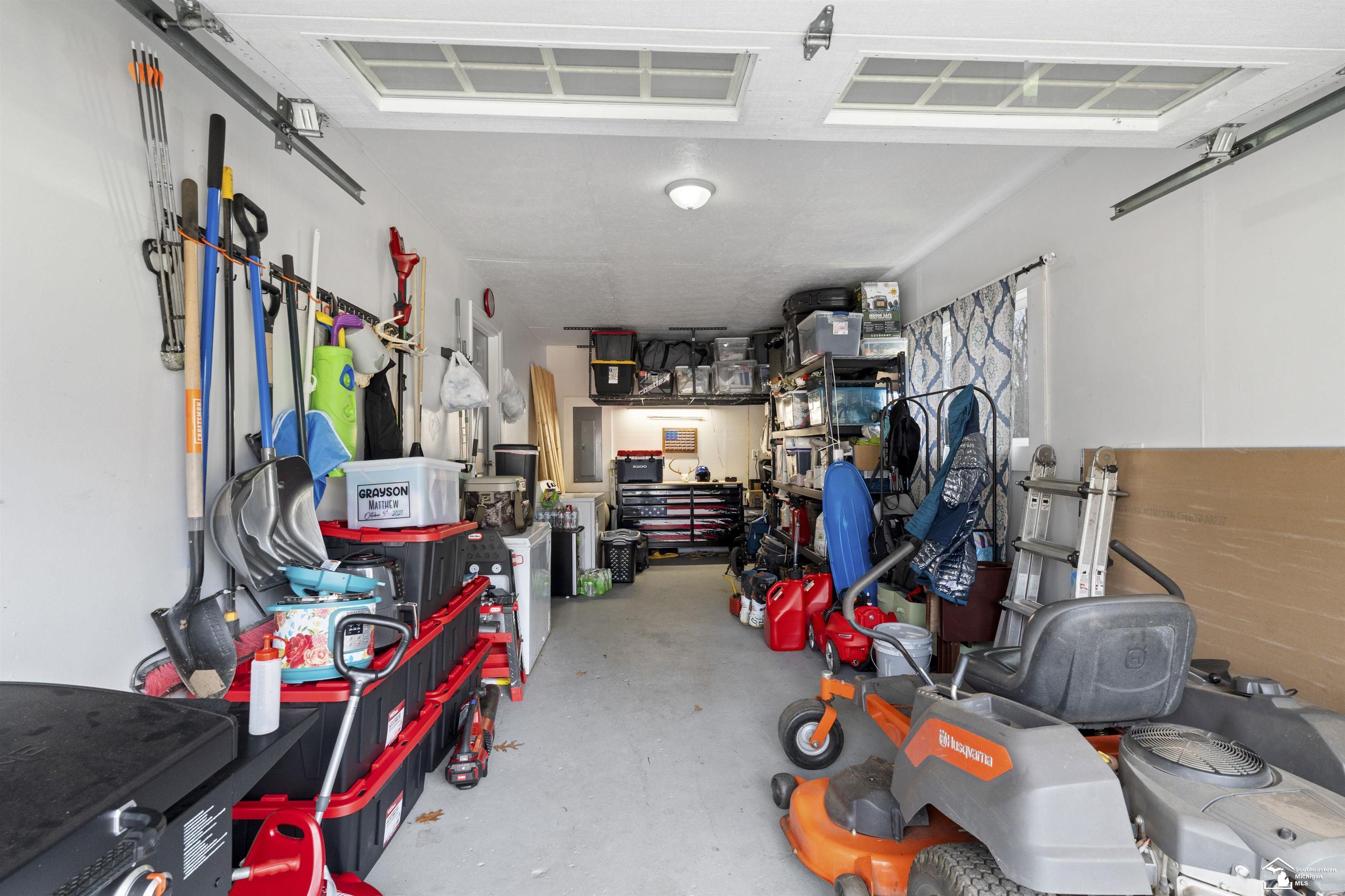 2165 Occidental Highway, Adrian, MI, 49221