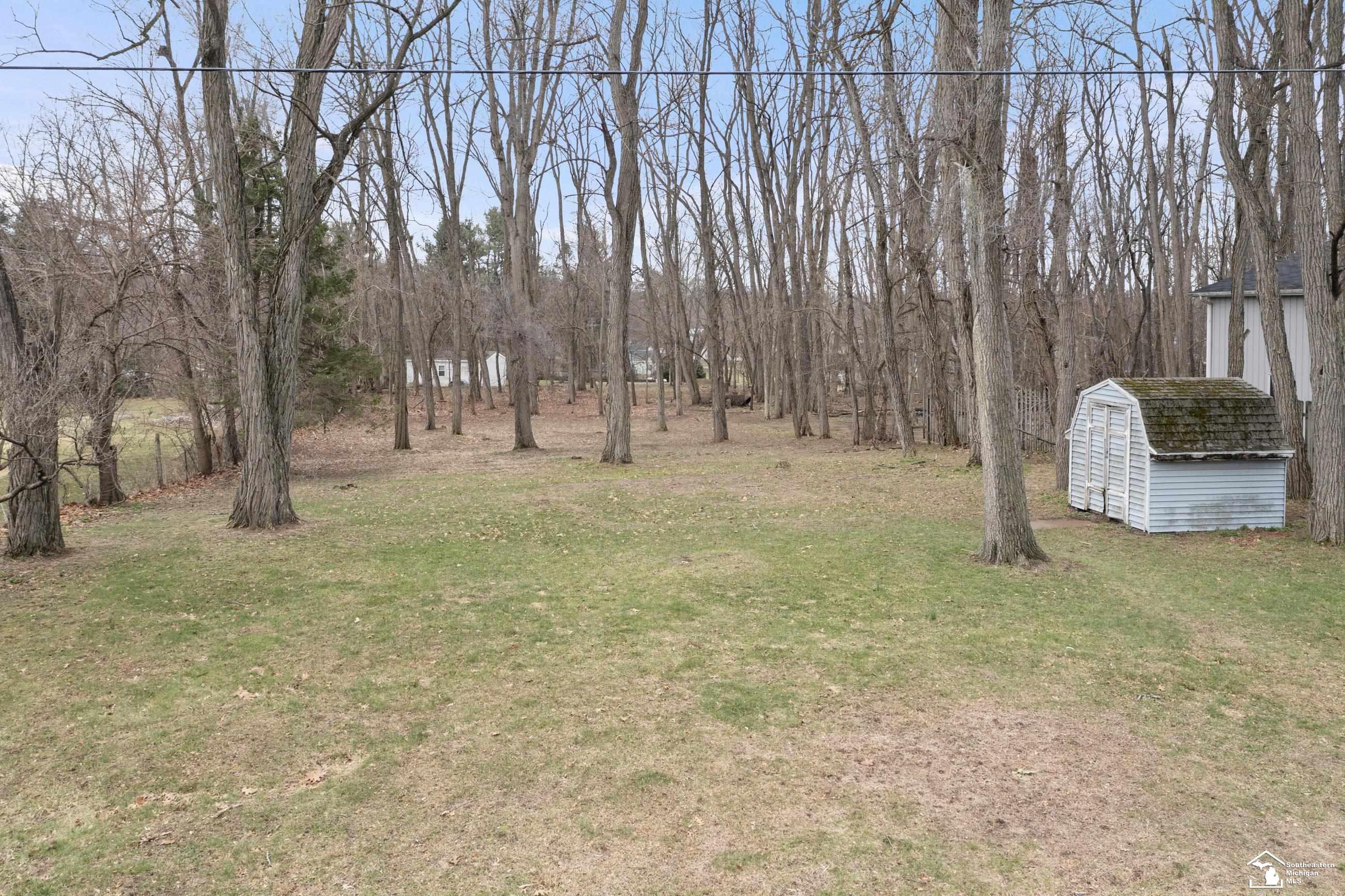 2165 Occidental Highway, Adrian, MI, 49221