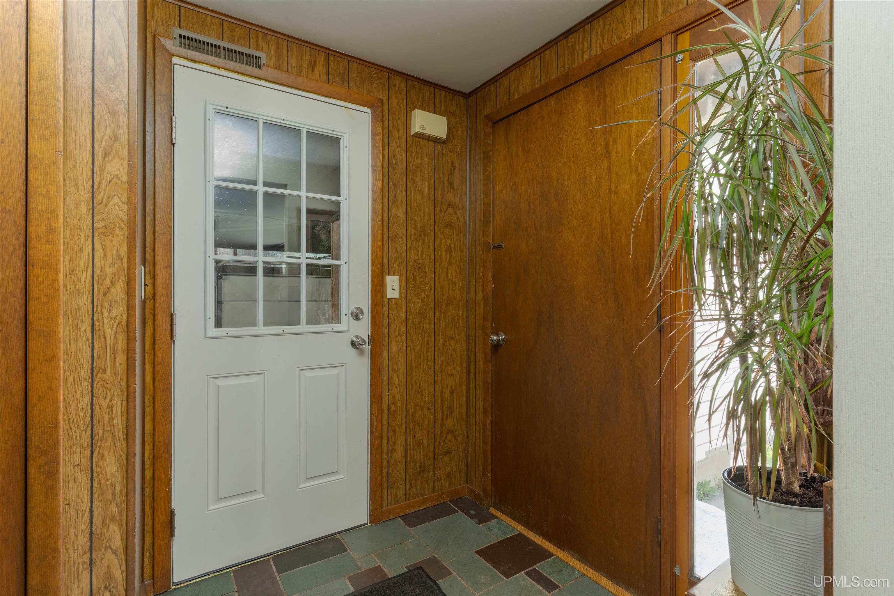 MLS 50202373 Large photo number 2 