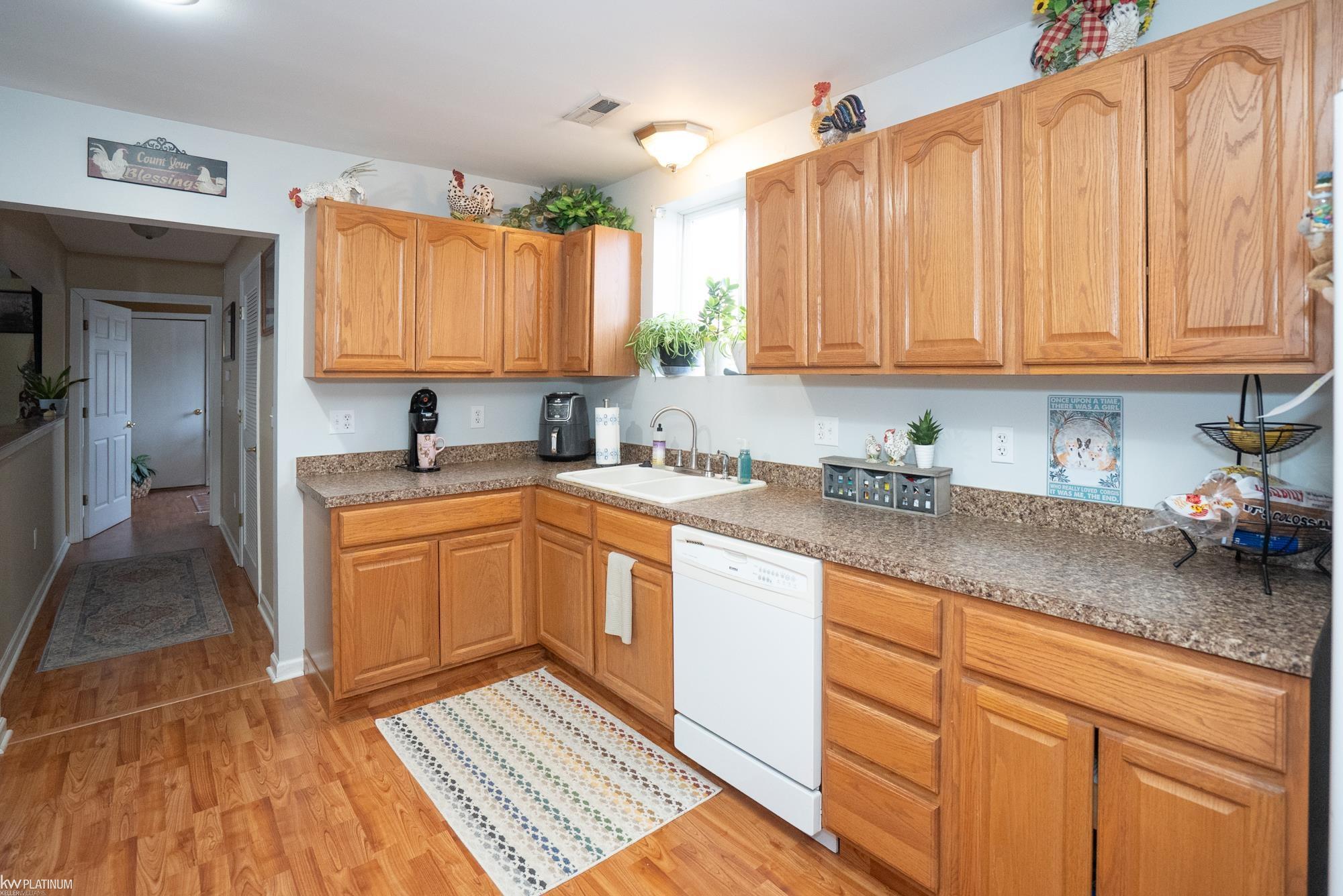 596 Busha Highway, Marysville, MI, 48040