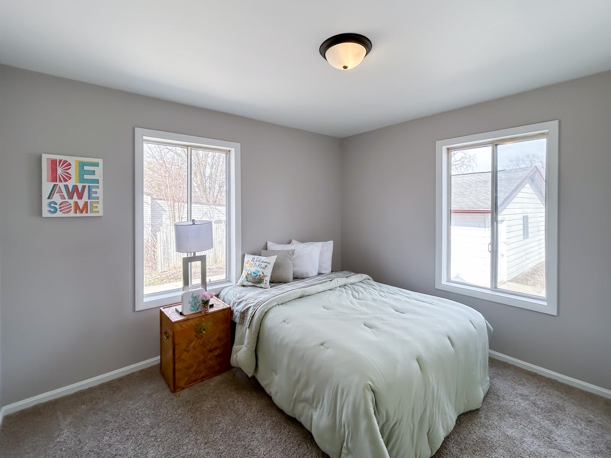 2399 E Parkwood Avenue, Burton, MI, 48529