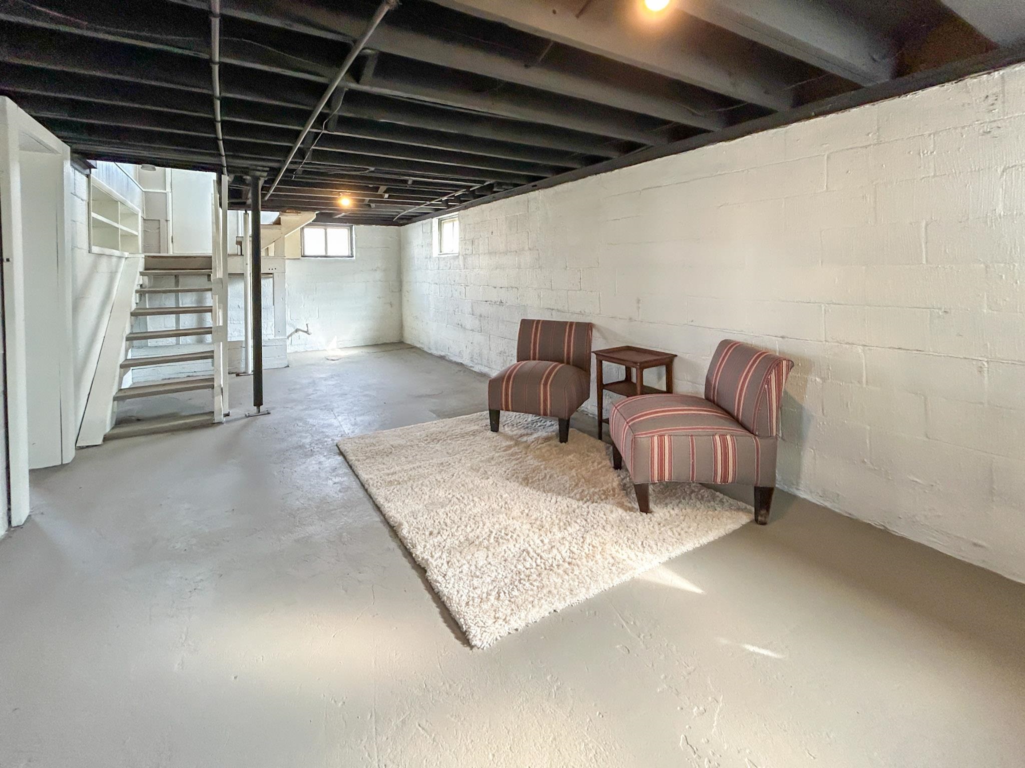 2399 E Parkwood Avenue, Burton, MI, 48529