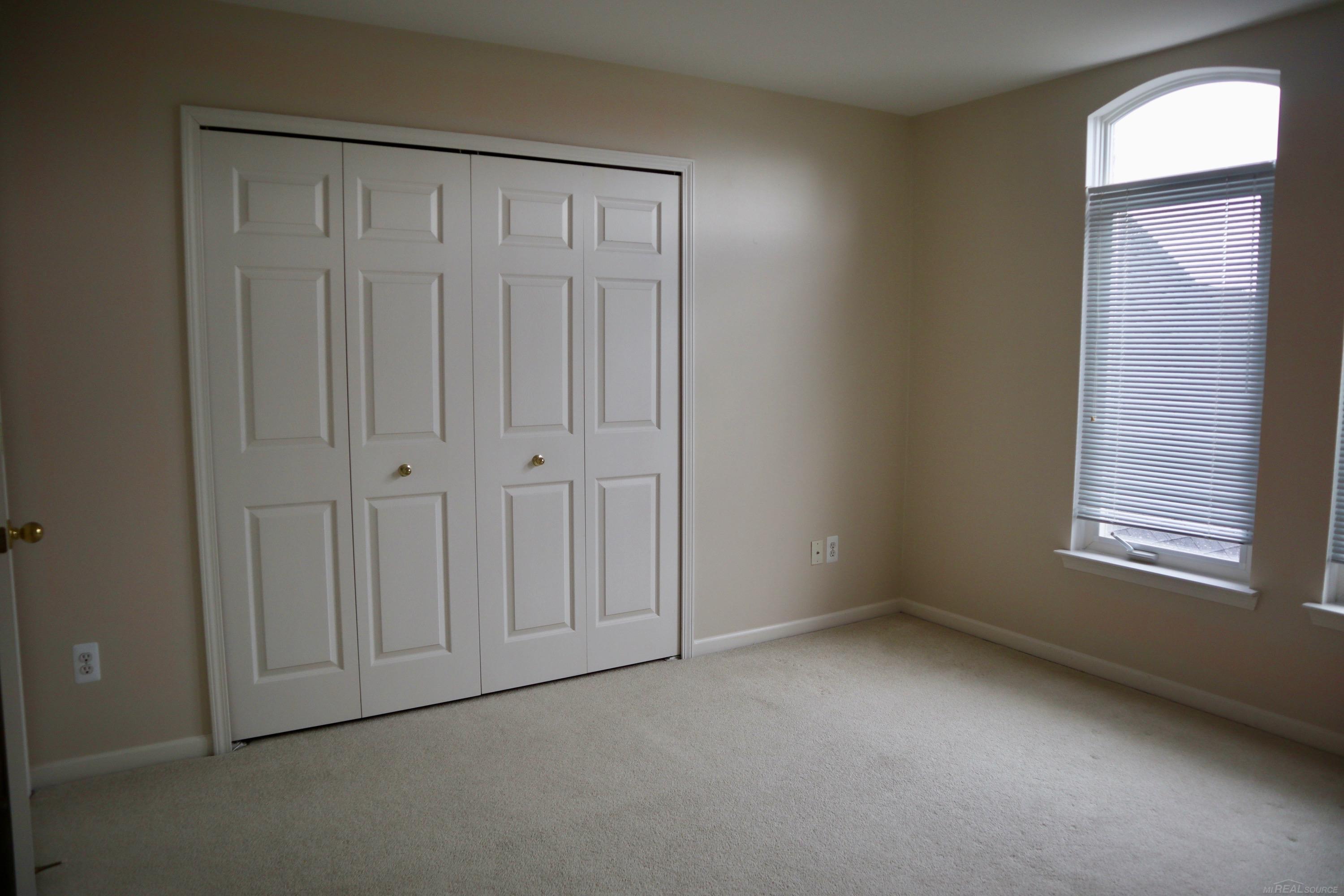 48364 Franklin Drive, Macomb, MI, 48044