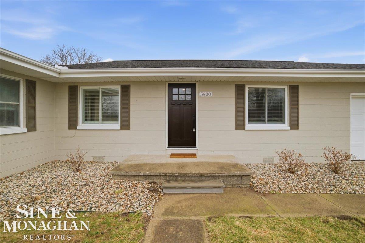 East China, MI, 48054