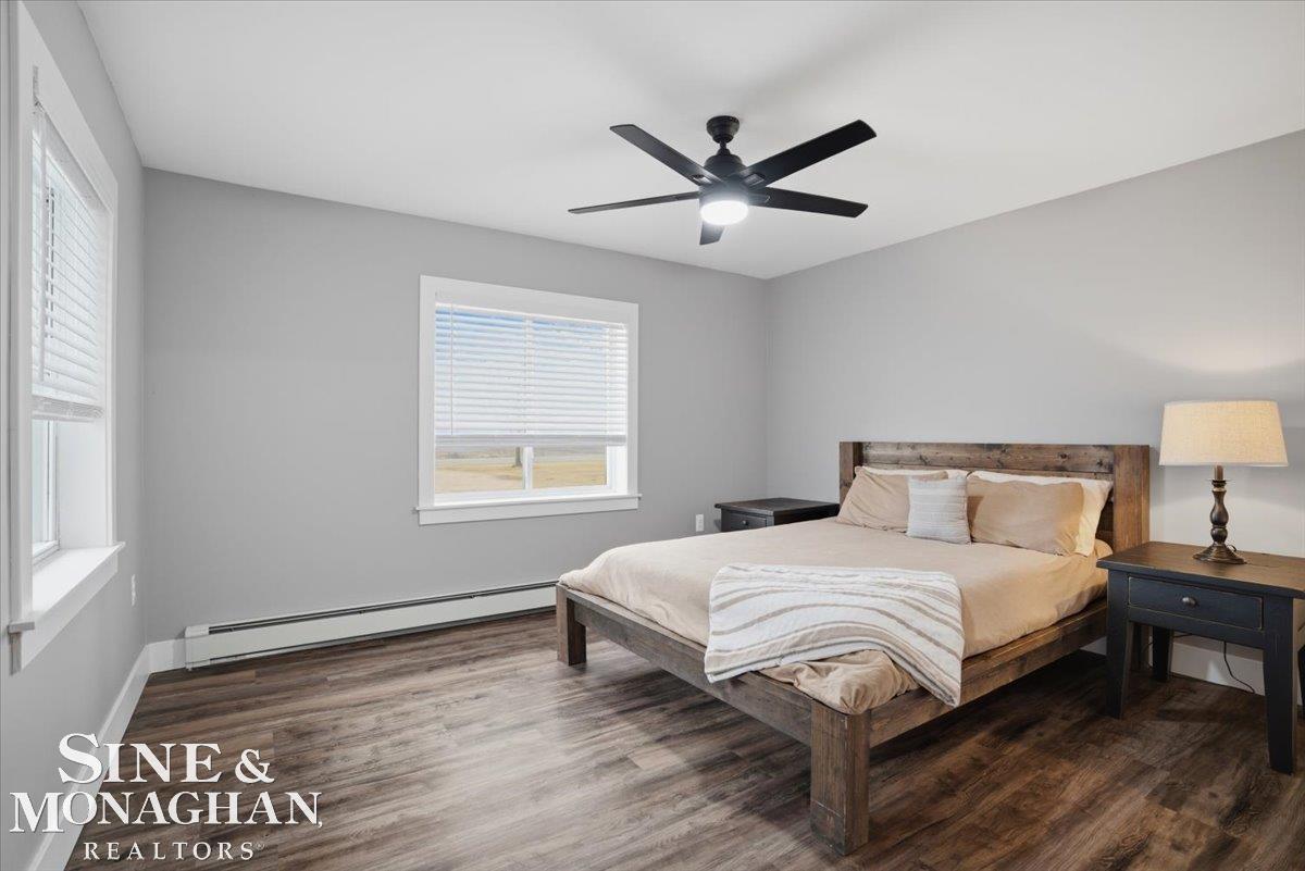 East China, MI, 48054