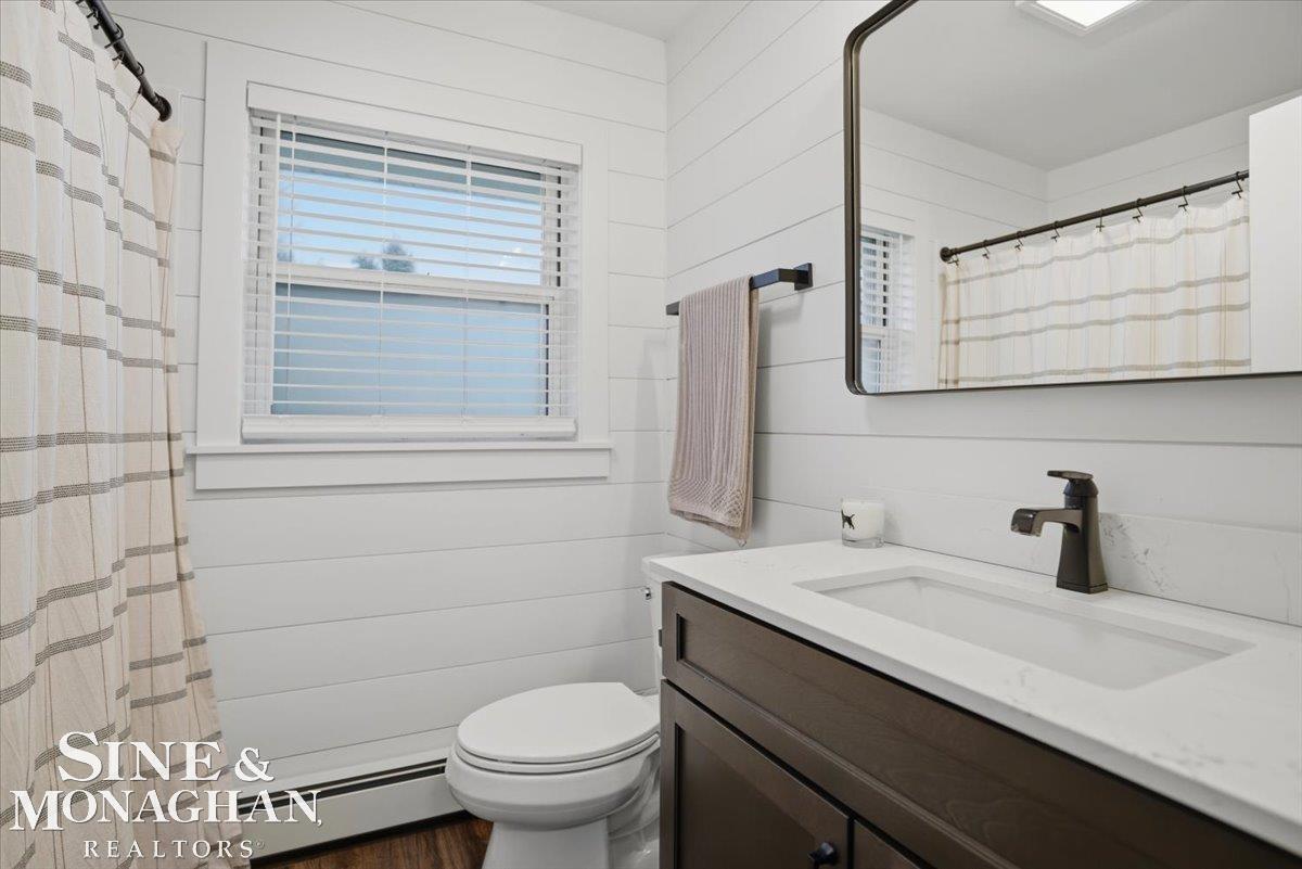 East China, MI, 48054