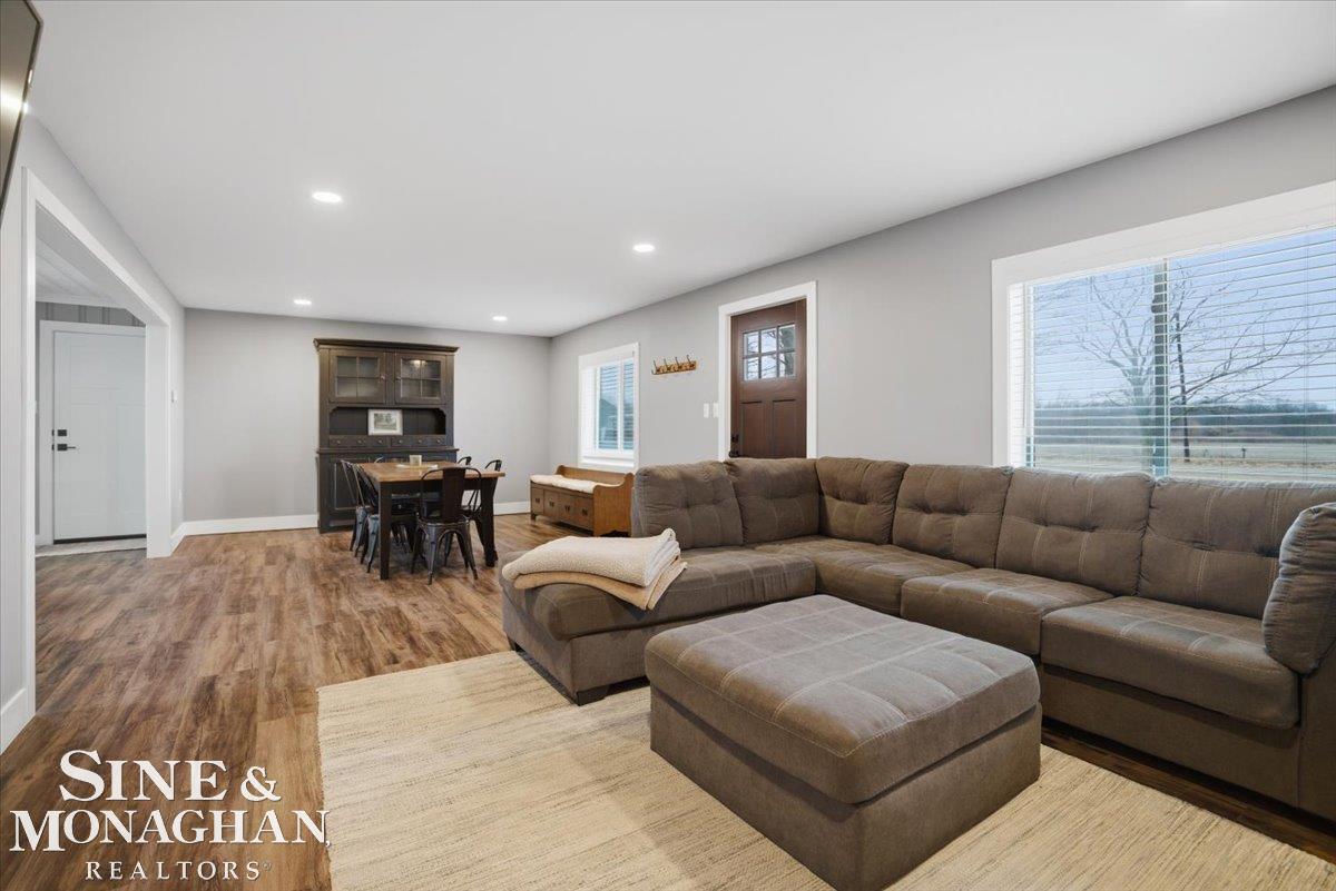 East China, MI, 48054