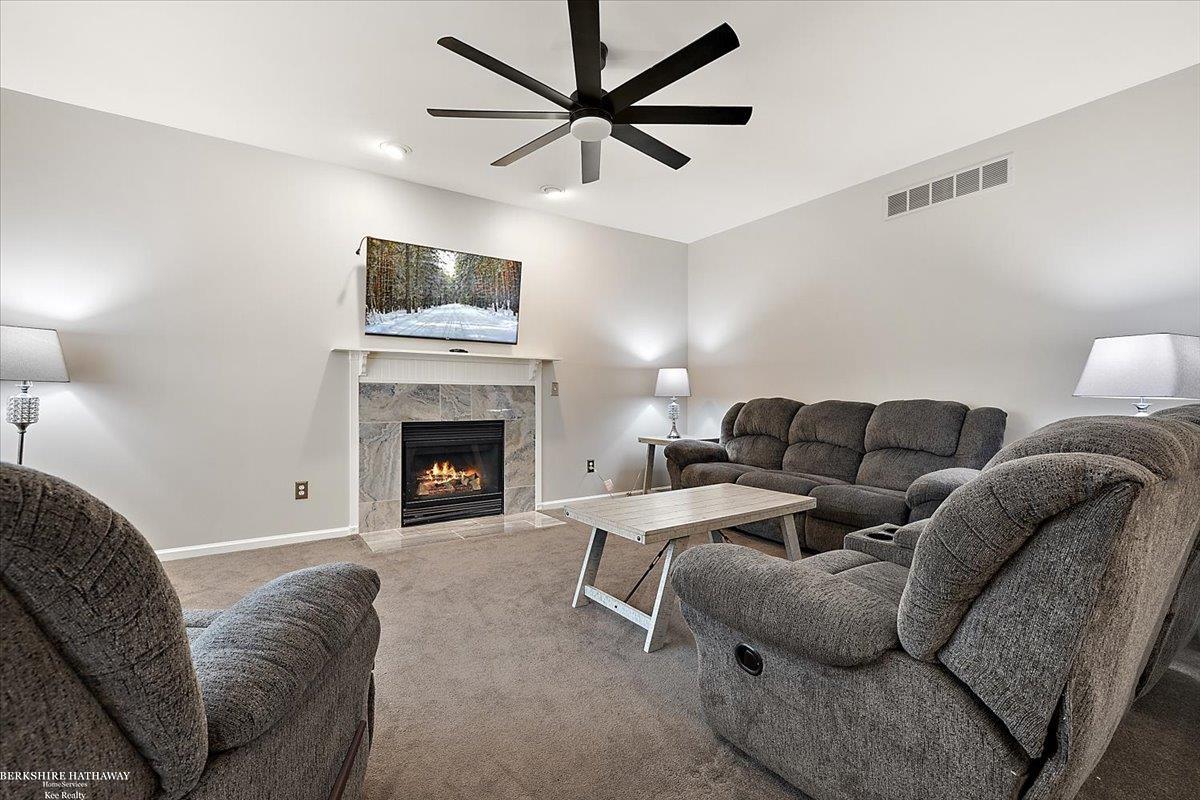 9105 Timbercrest Lane, Whitmore Lake, MI, 48189