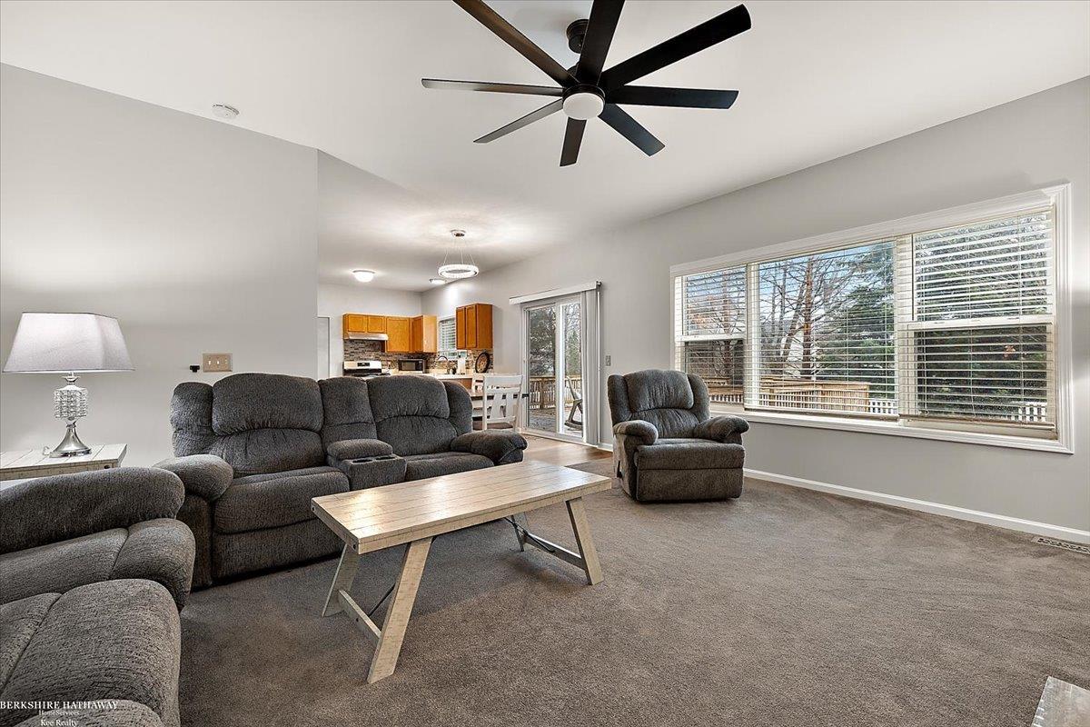 9105 Timbercrest Lane, Whitmore Lake, MI, 48189