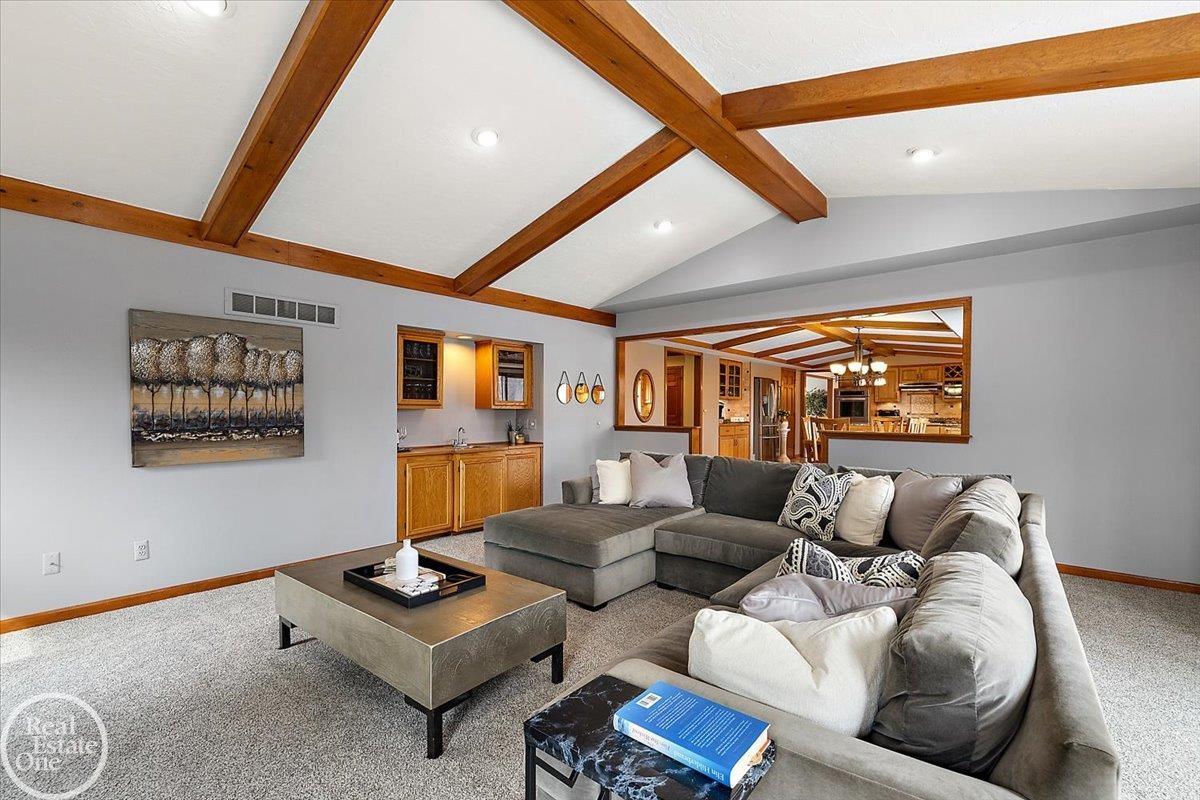 54168 Overbrook Court, Shelby Twp, MI, 48316-1300