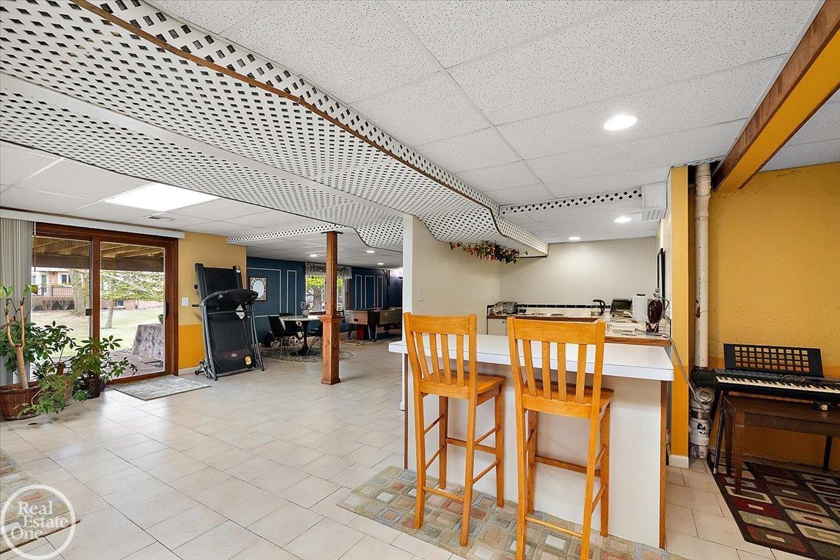 54168 Overbrook Court, Shelby Twp, MI, 48316-1300