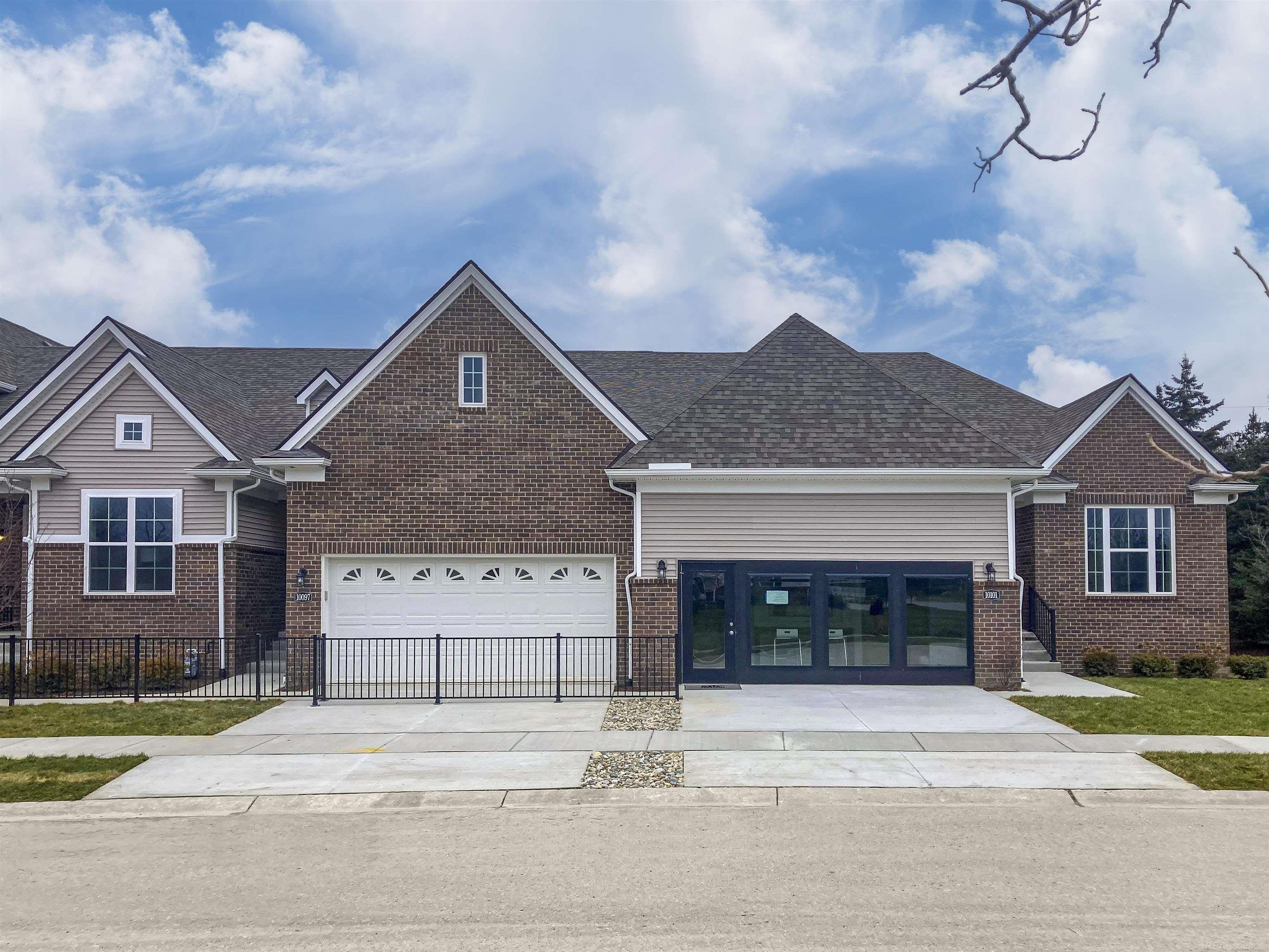 9937 Crossview Trail UNIT&nbsp;129, Howell, MI, 48855