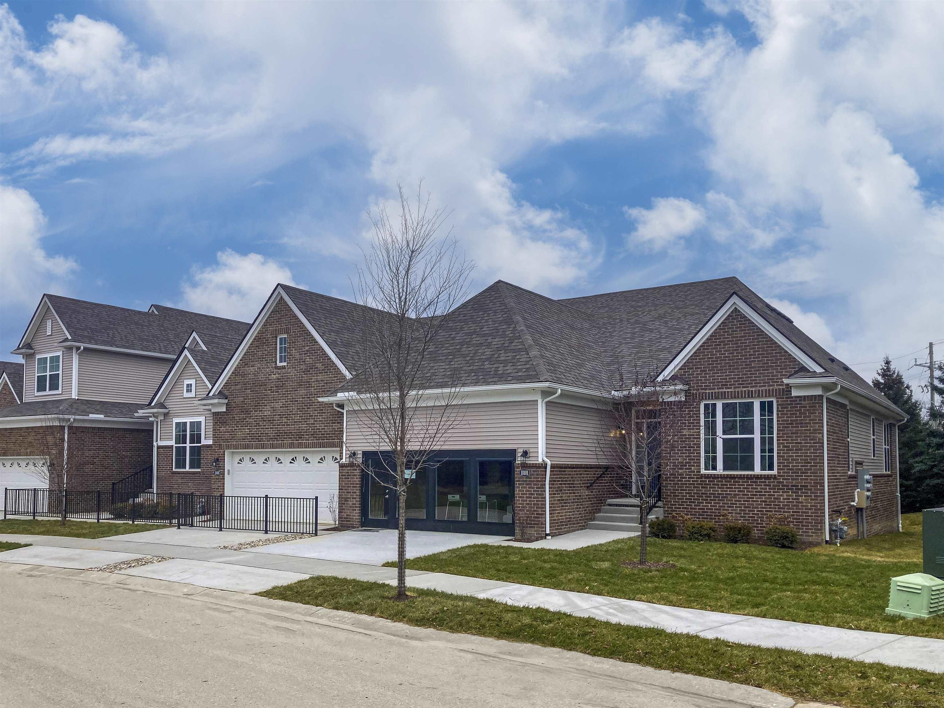 9937 Crossview Trail UNIT&nbsp;129, Howell, MI, 48855