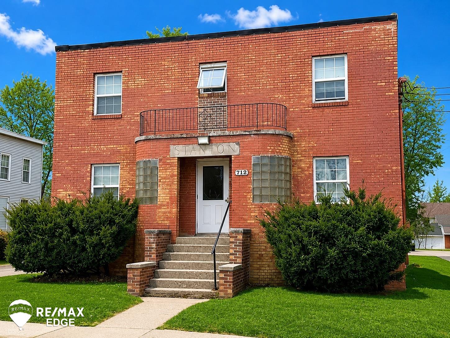 Photo 1 of Multi family home for sale at 712 S Grand Traverse St, Flint City Genesee, MI 48502 | MLS# 5050202431 | Listing updated on 2026-09-17