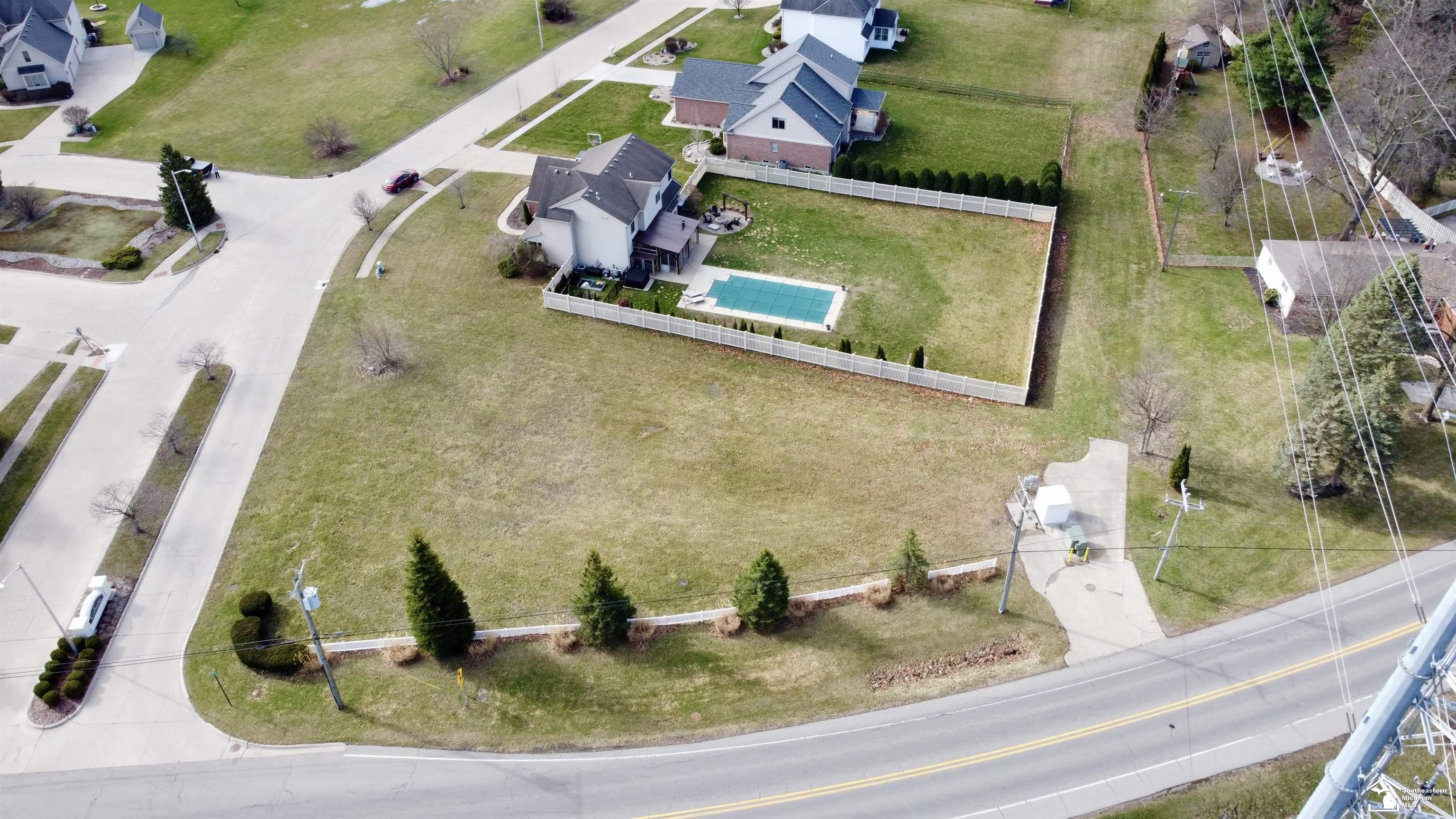 1691 Glenridge Lane, Monroe, MI, 48162