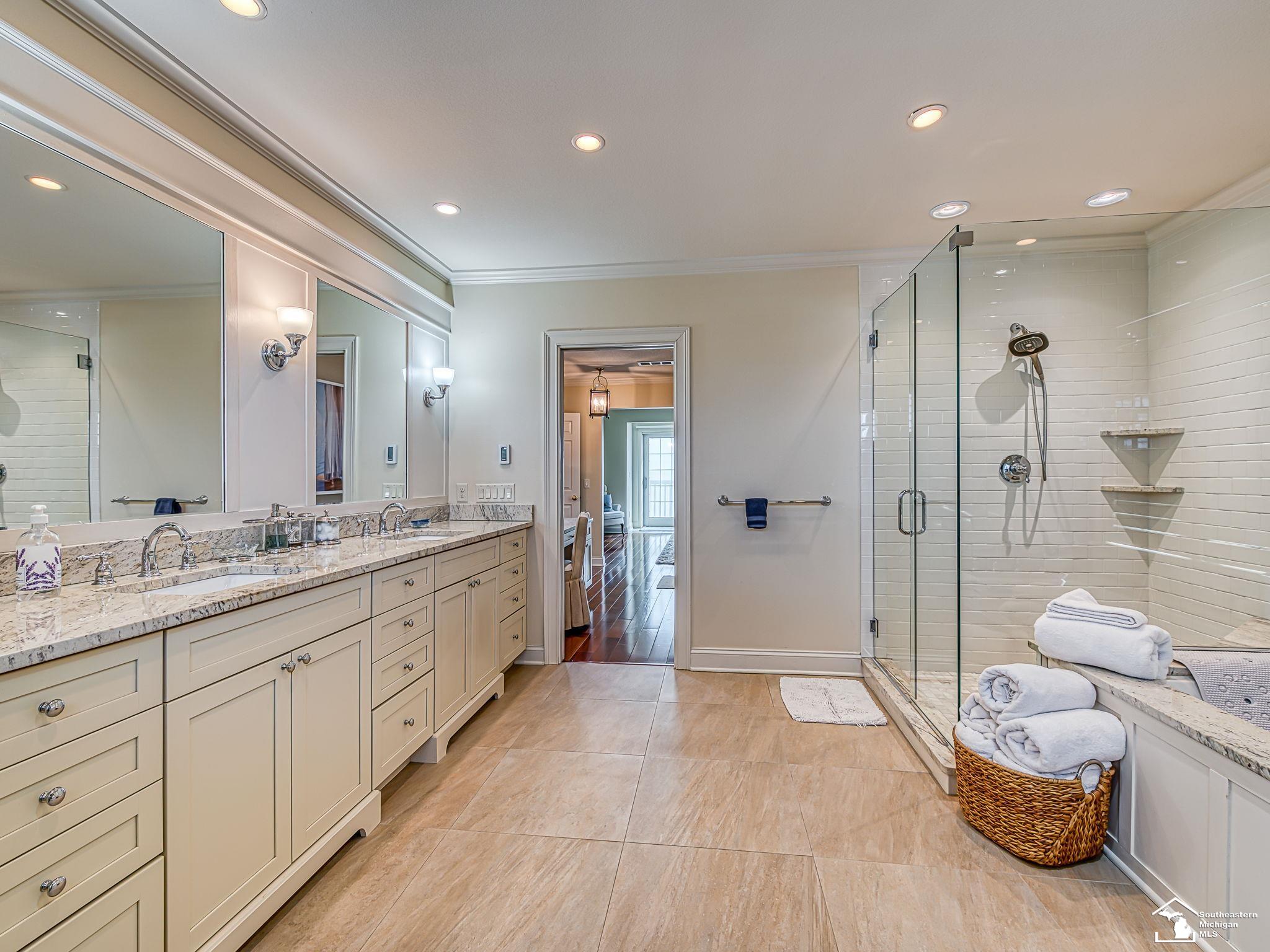 Monroe, MI, 48145-9773