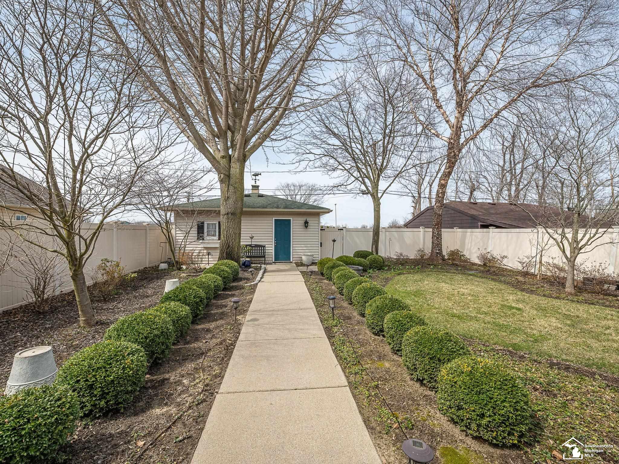 Monroe, MI, 48145-9773