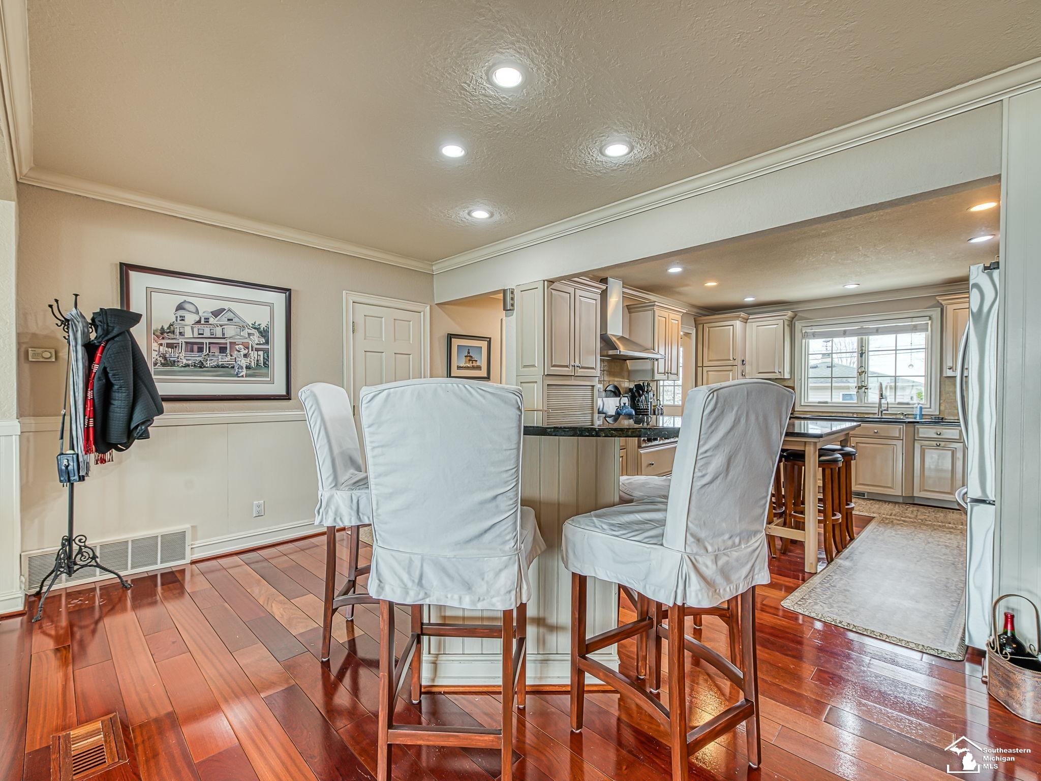 Monroe, MI, 48145-9773