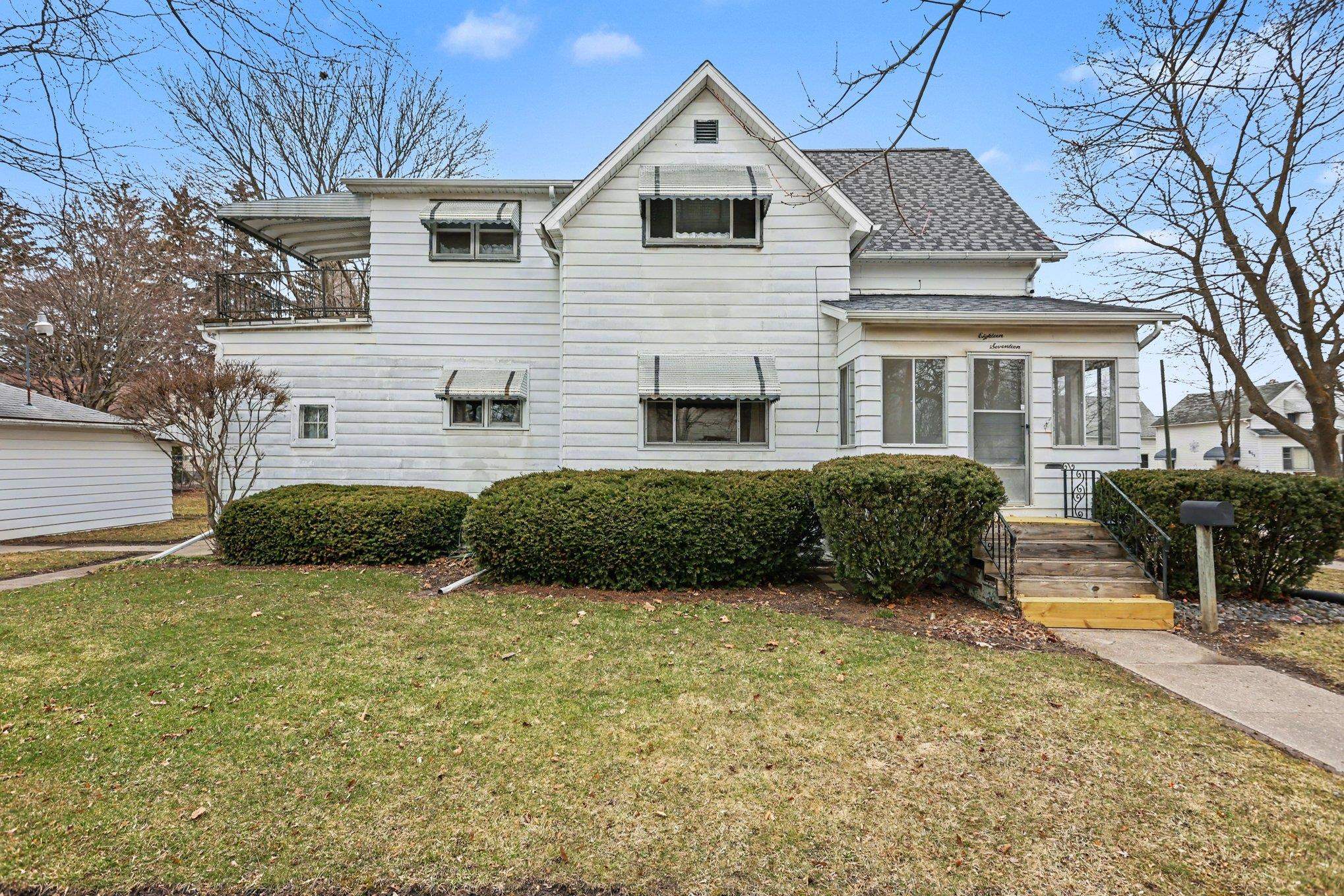 211 E Walnut Street, Portage, OH, 43451