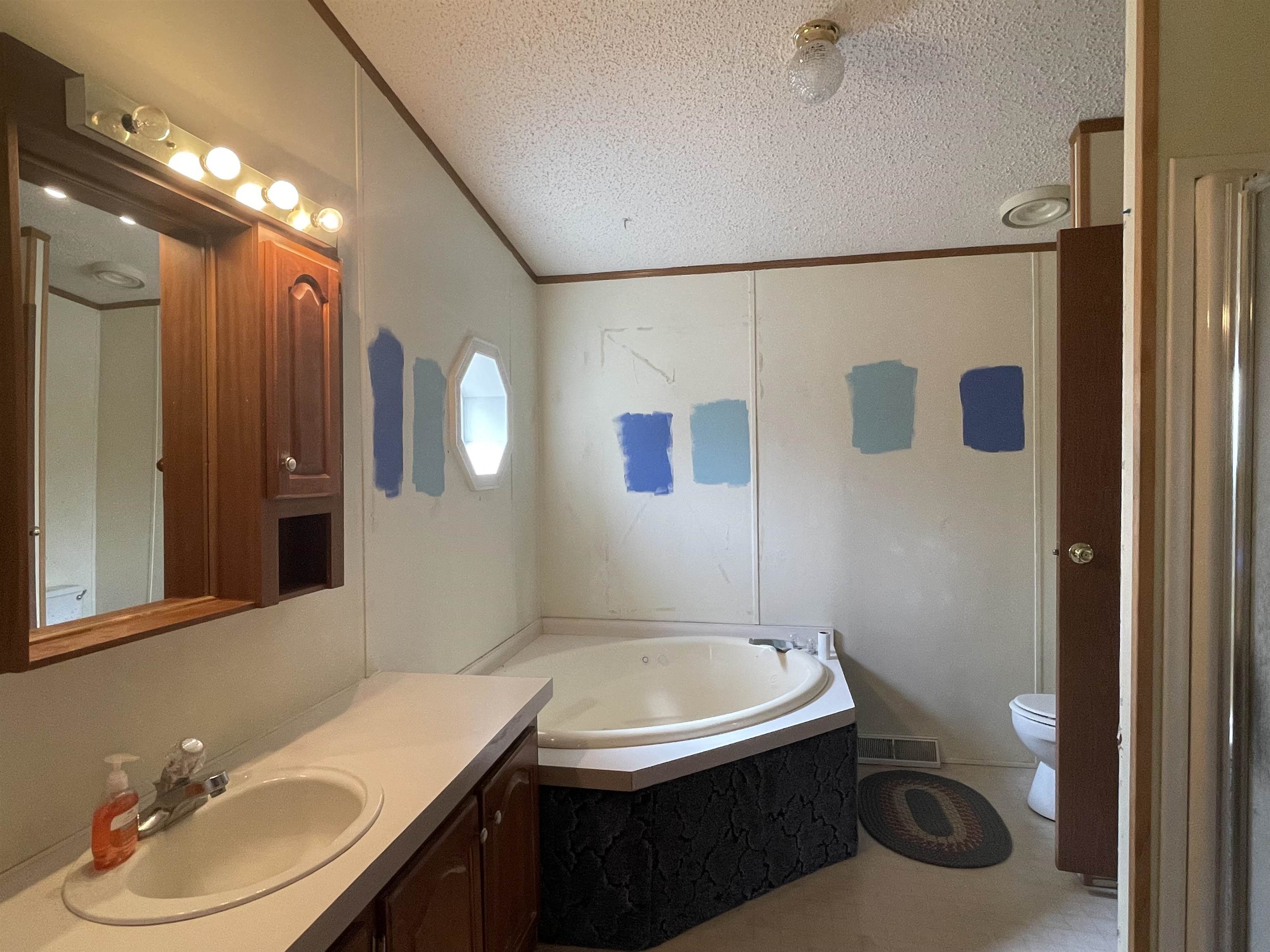 Farwell, MI, 48622